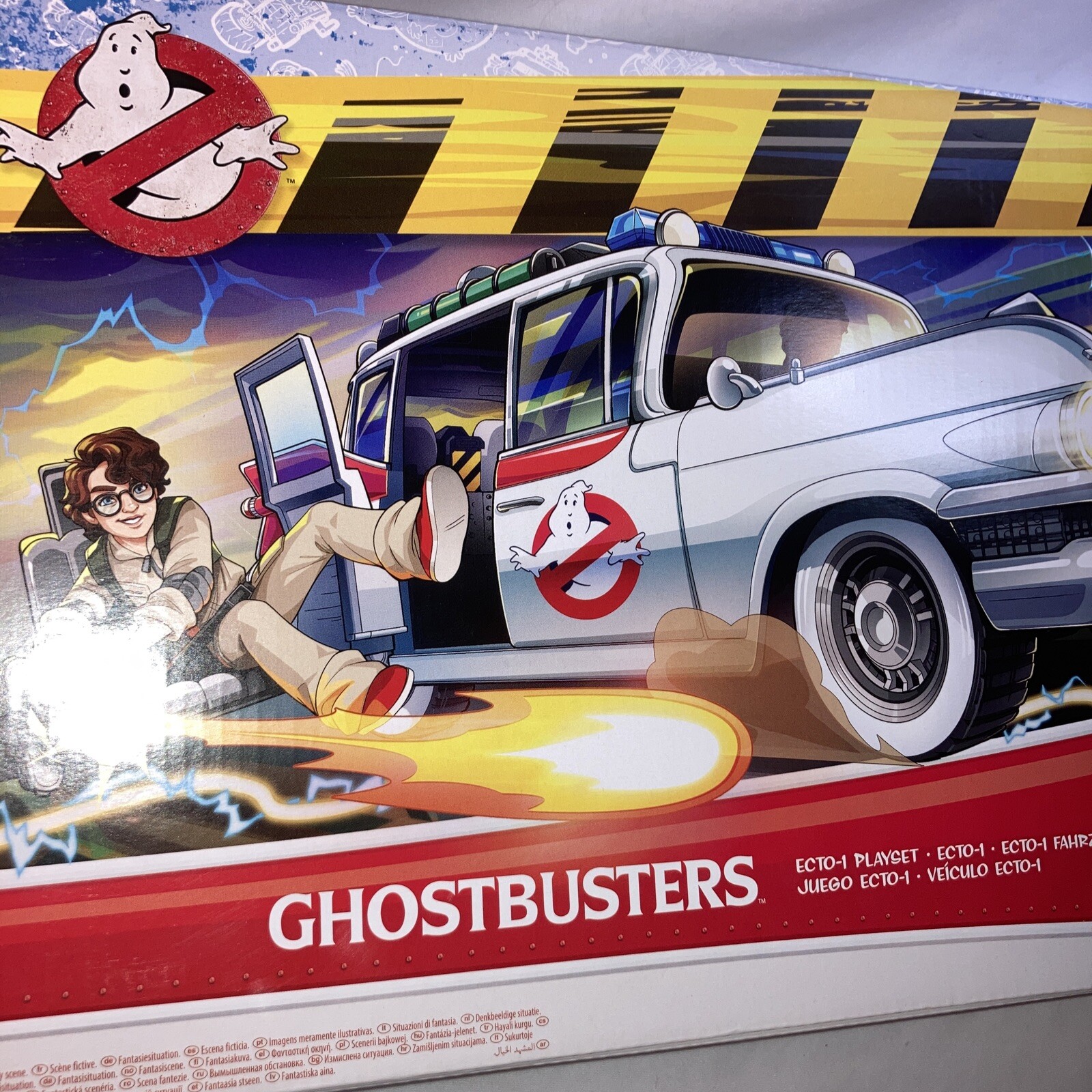 Ghostbusters Ecto-1 Afterlife Playset FLIGHT SUIT VARIANT 5 inch Scale NIB