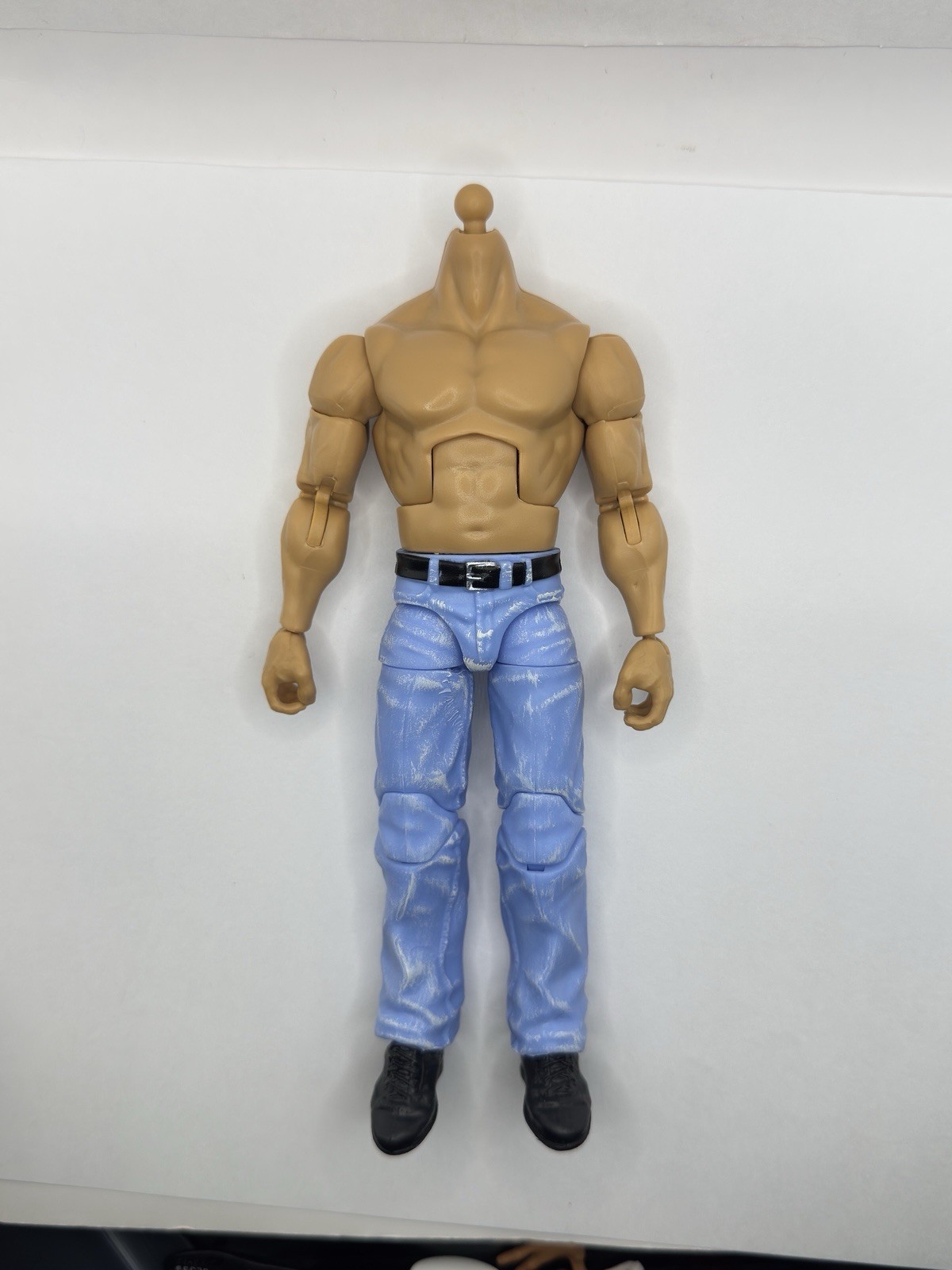 WWE Elite Legends Series 30 – Stone Cold Complete Body Fodder Jeans 1/12 Scale