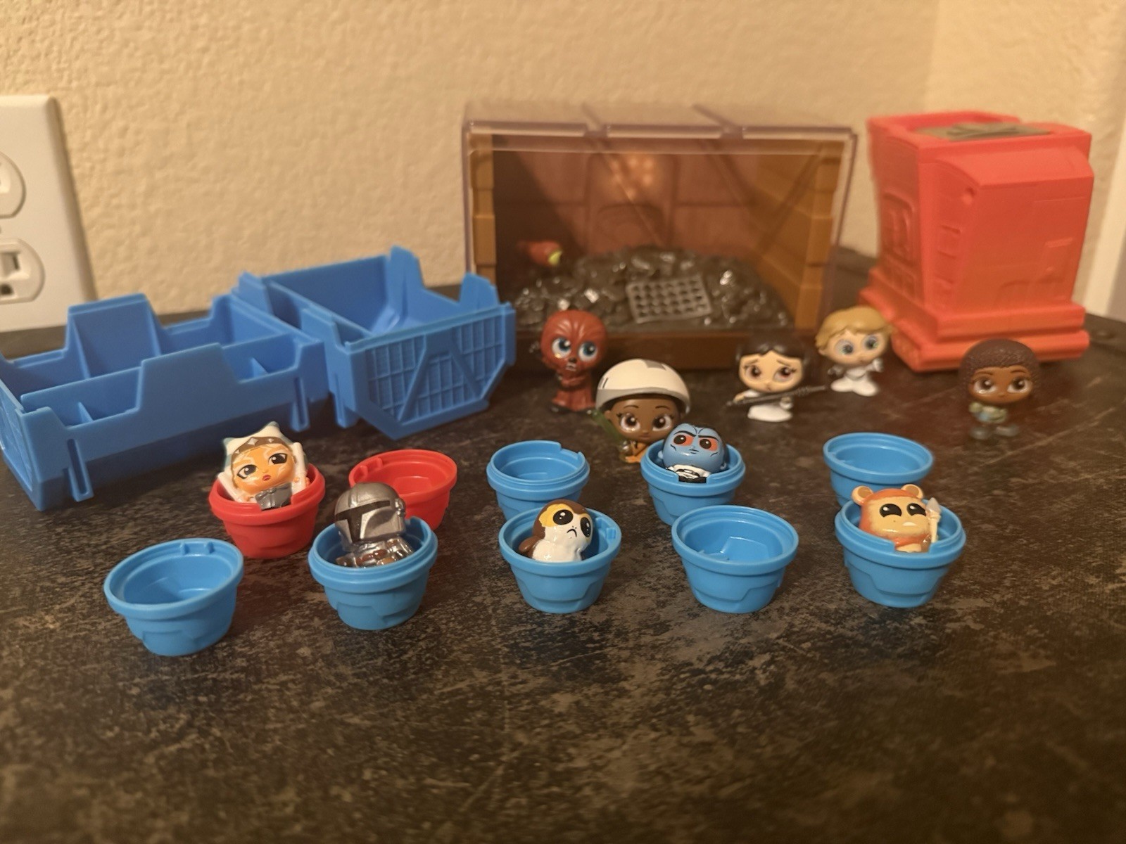 Star Wars Doorables Widescreen Misc Figures and Squish Squadron
