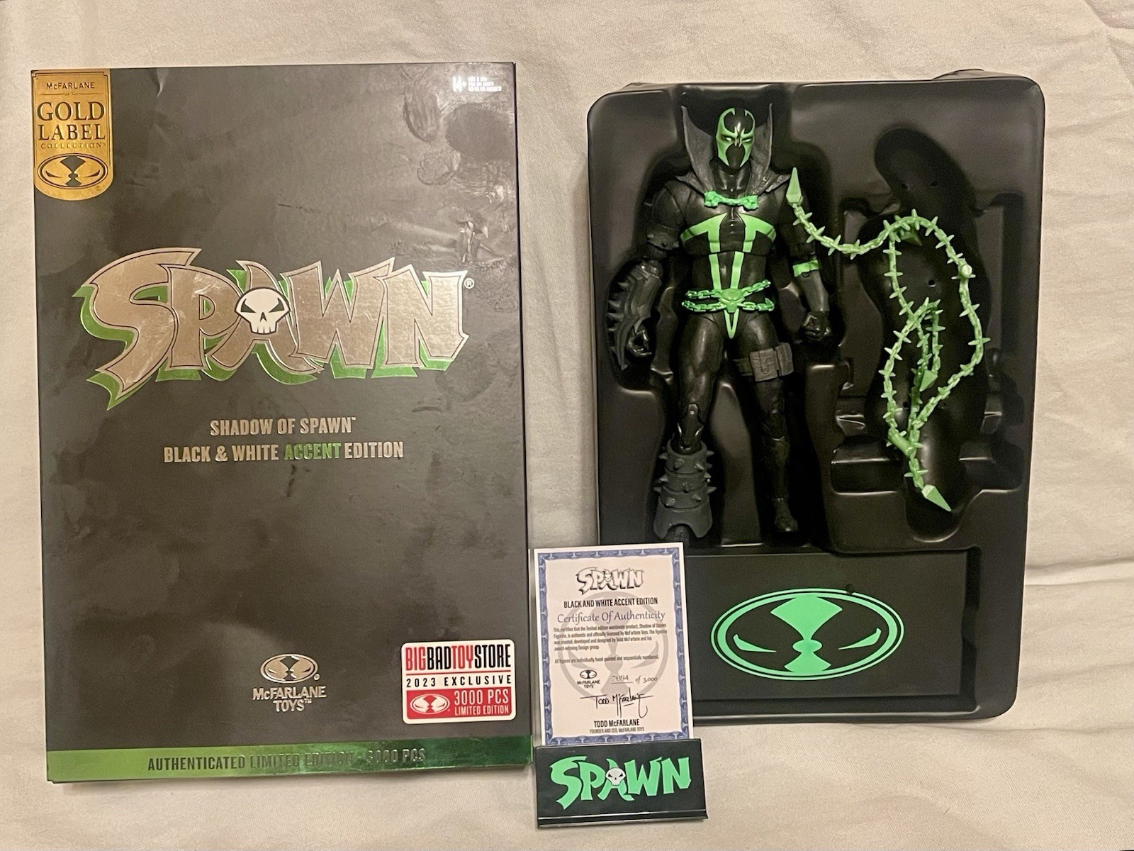 McFarlane Toys Shadow of Spawn Black & White Accent Edition Exclusive w/ COA