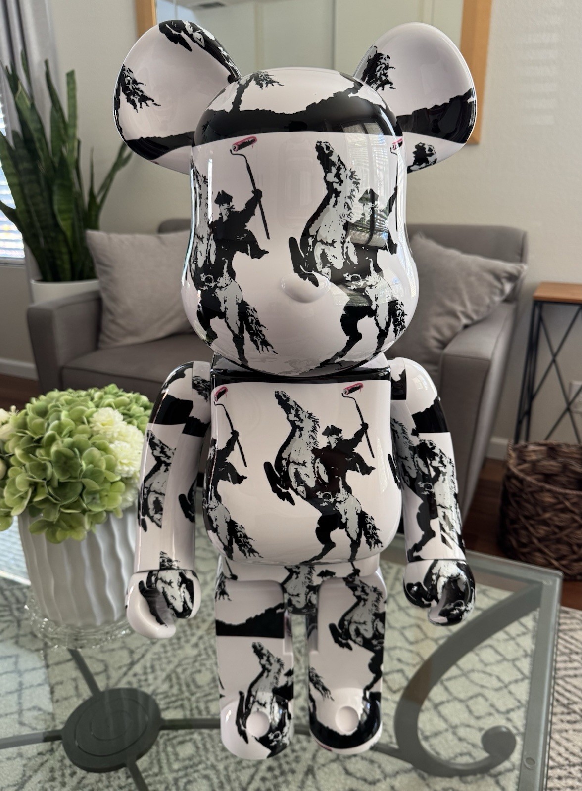 Banksy Highwayman Horse 1000% Bearbrick Figure Brandalism