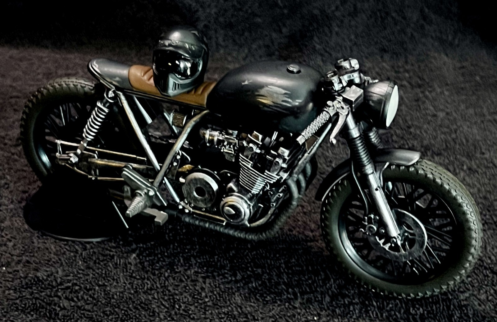 THE DRIFTER MOTORCYCLE & HELMET • THE BATMAN McFARLANE DC MULTIVERSE