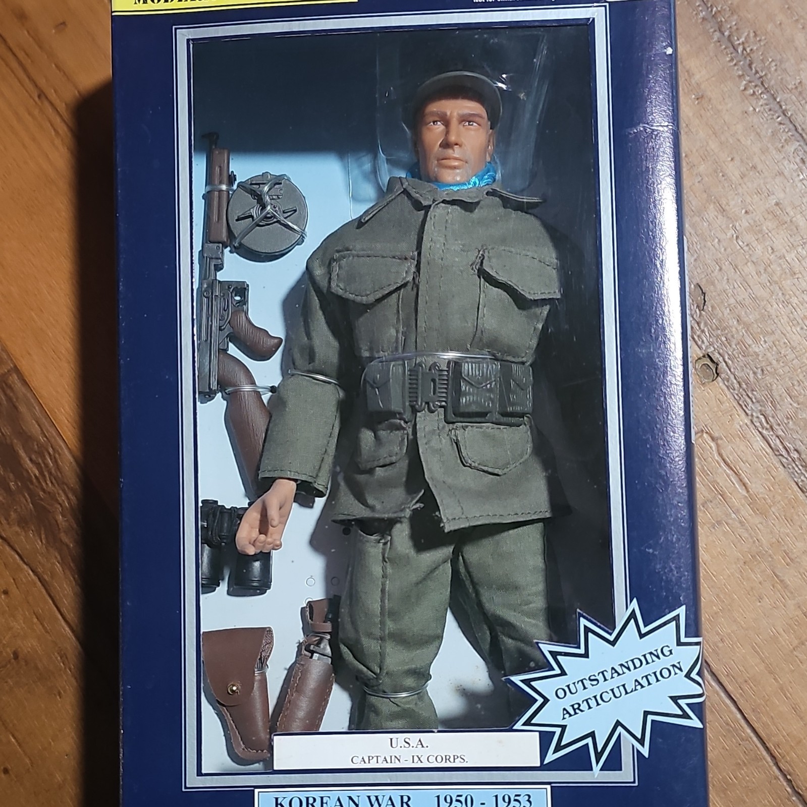 Soldiers of the World Korean War U.S.A. Captain 12in Poseable w/ Accessories