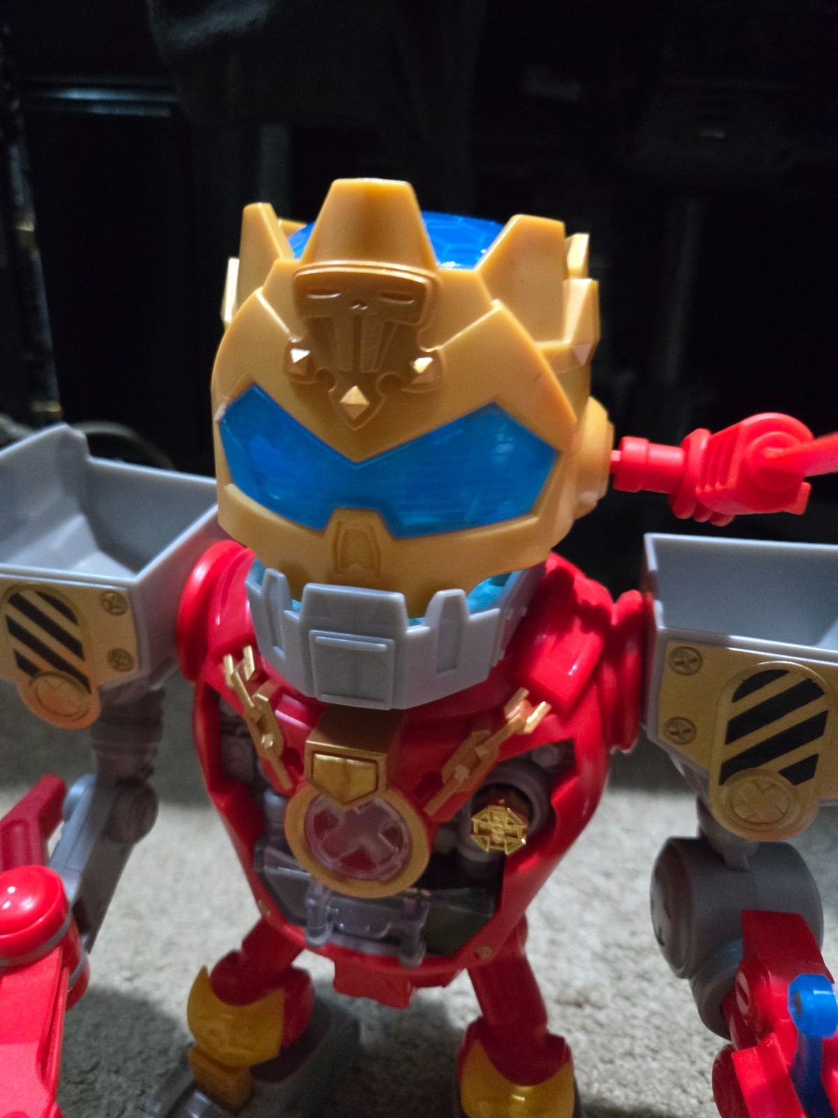 Treasure X Robots Gold Mega Treasure Box Incomplete