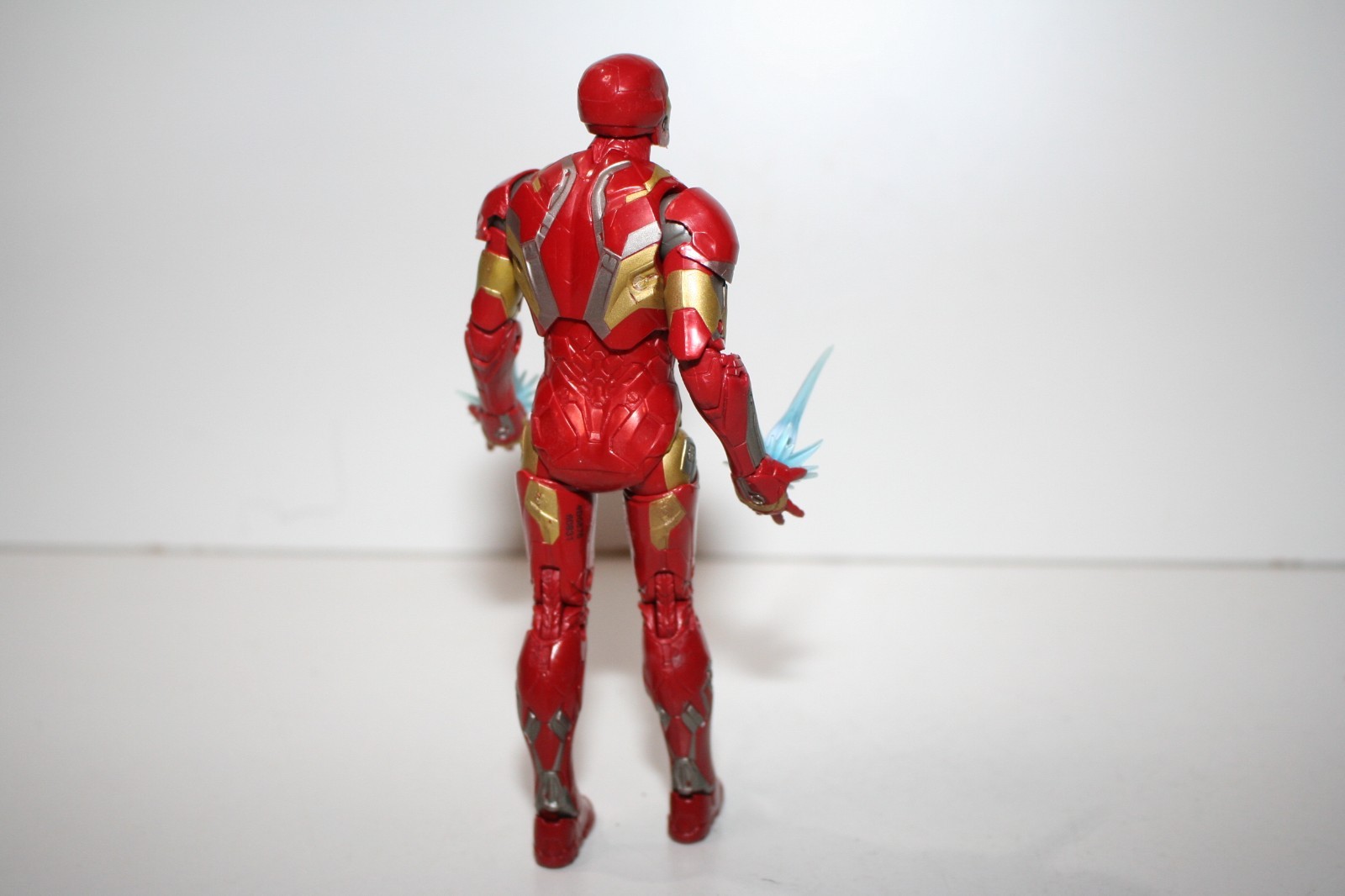 Hasbro Marvel Legends Civil War Infinity Saga Iron Man Mark 46 Action Figure