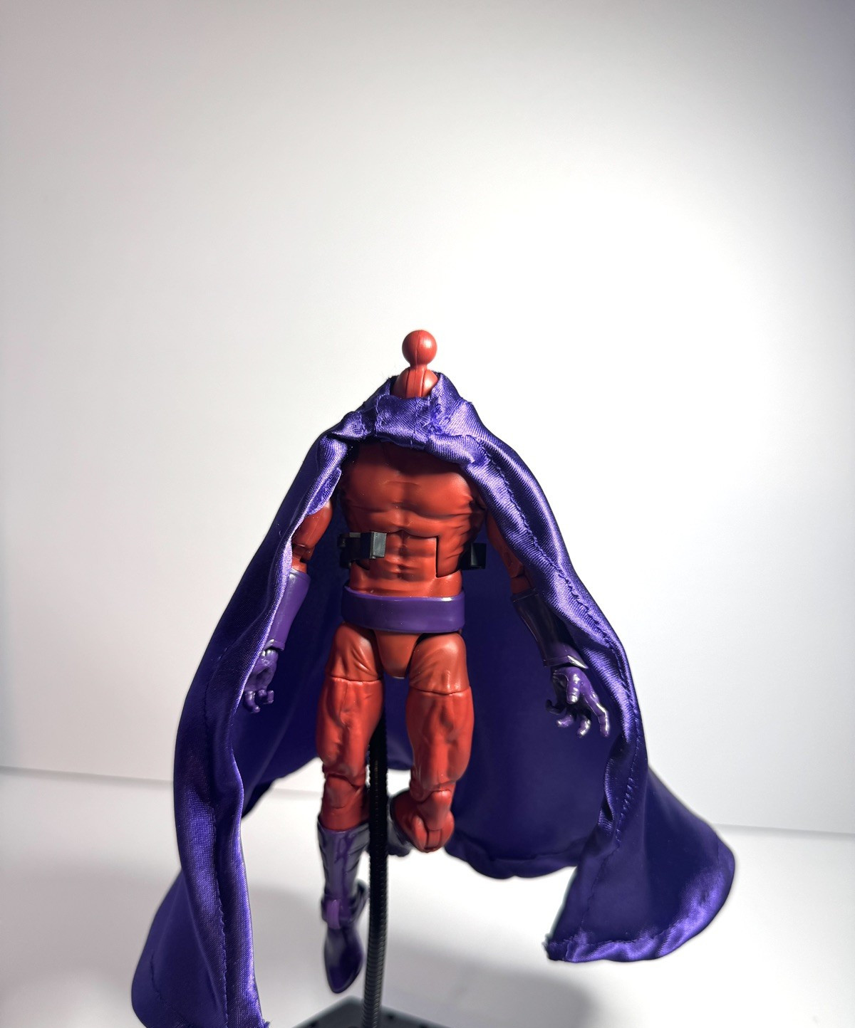 Custom Handmade Purple Wired cape For Marvel Legends Magneto 6 » Figure 1/12