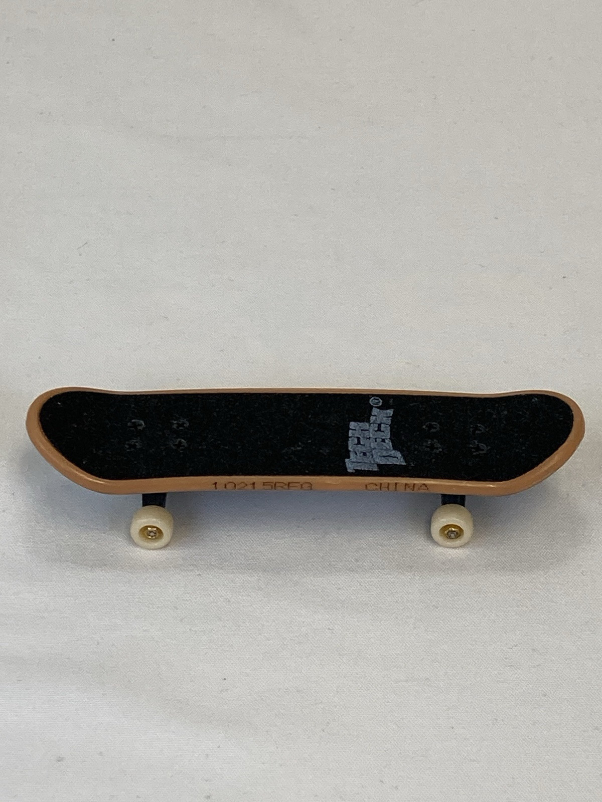 Tech Deck Fingerboard Powell Peralta Bones Brigade Jordan Hoffart Skateboard