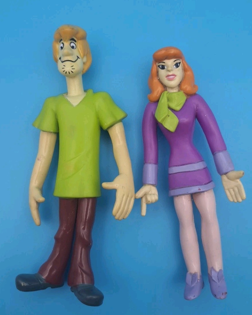 Hanna Barbera Scooby Doo Bendable Toy Figures 5&Prime; Daphne & Shaggy Figurines 1999