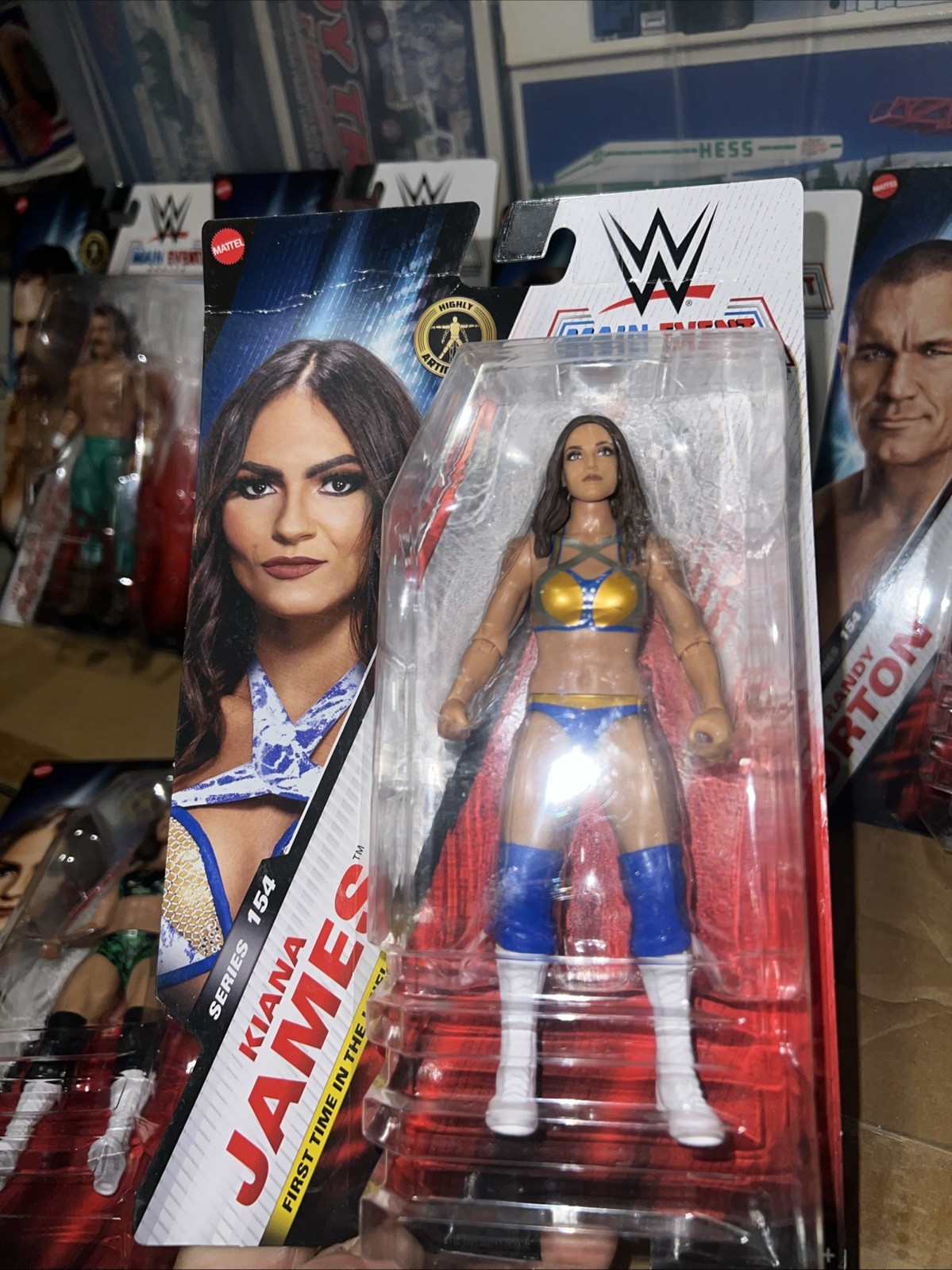 WWE Basic Series 154 Main Event Kianna James +5 others in series MOSC c2024