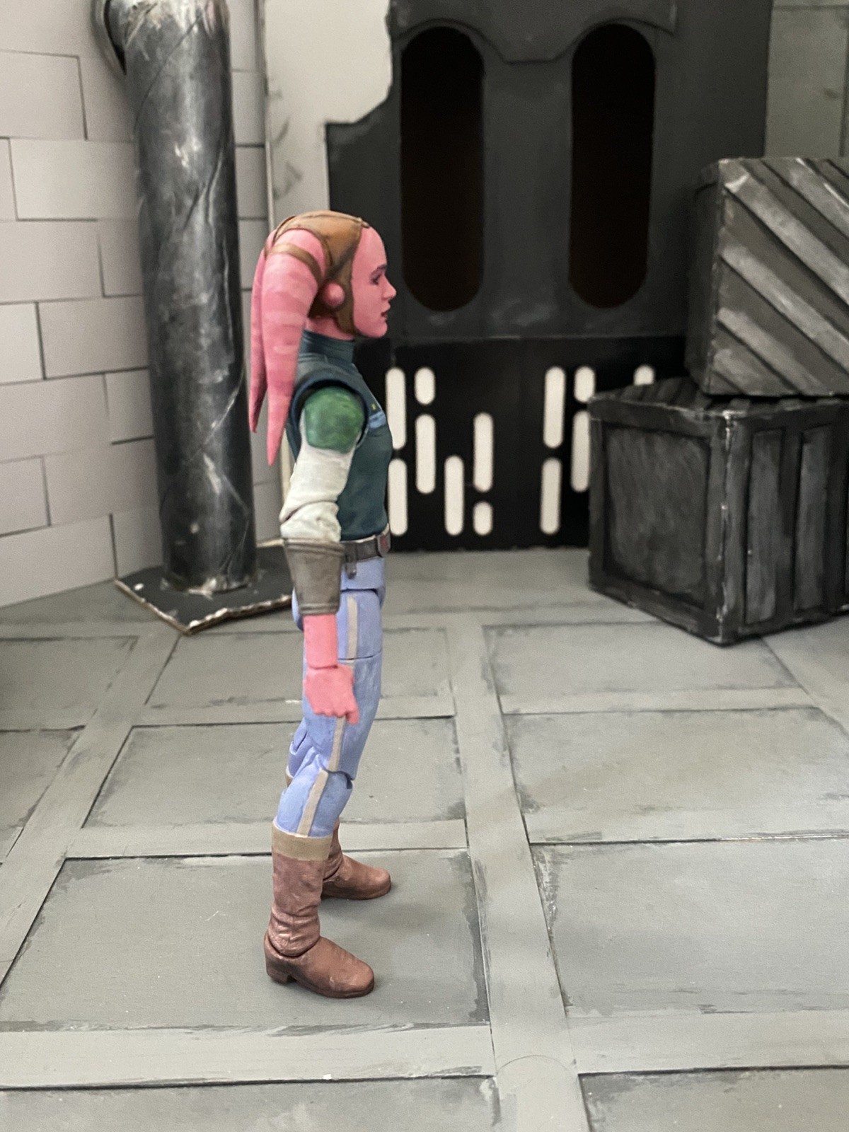 Custom Painted Star Wars: Maul – Shadow Lord – Black Series – Devon Izara
