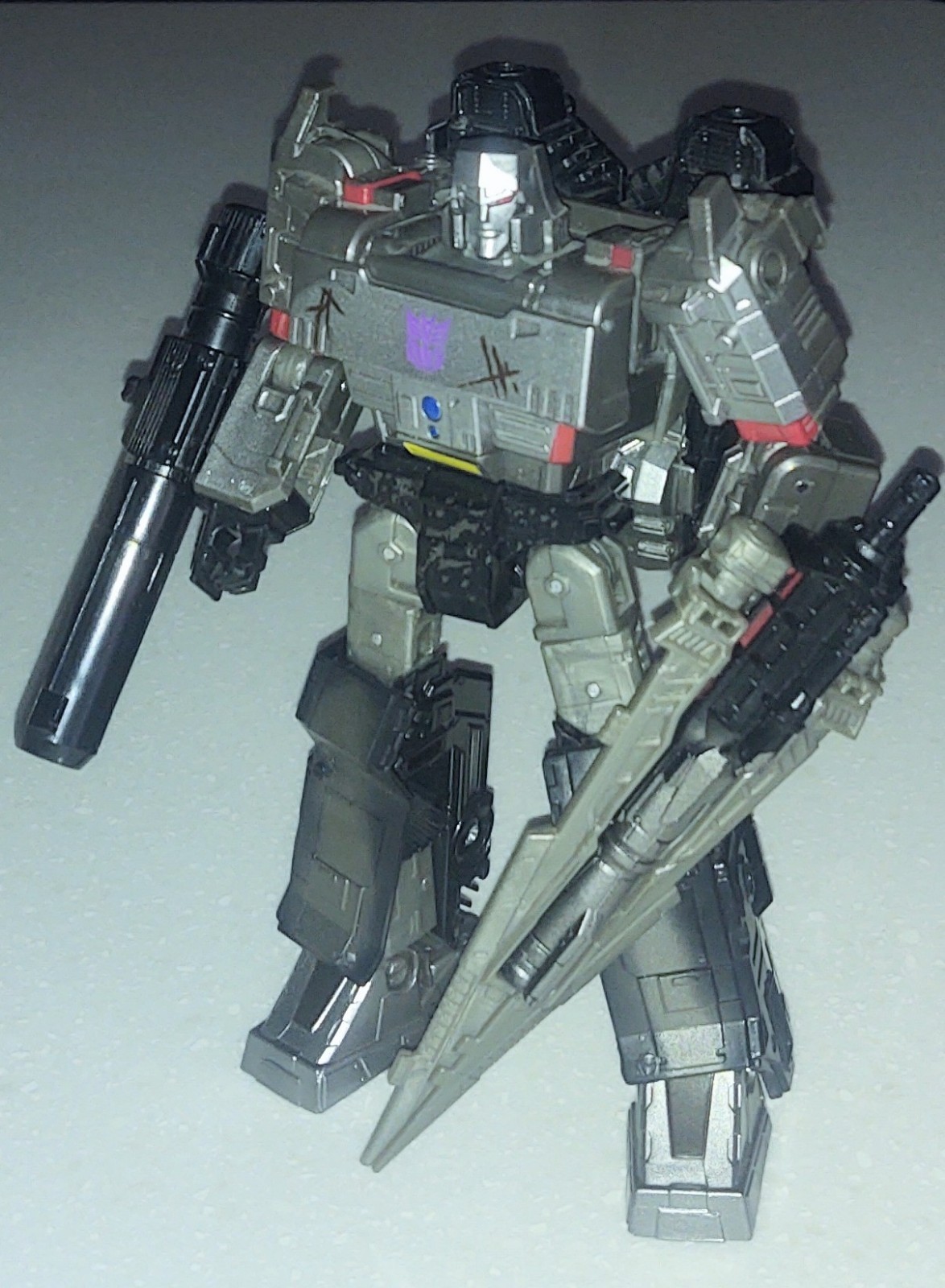 Transformers Netflix War For Cybertron MEGATRON Figure WFC generations