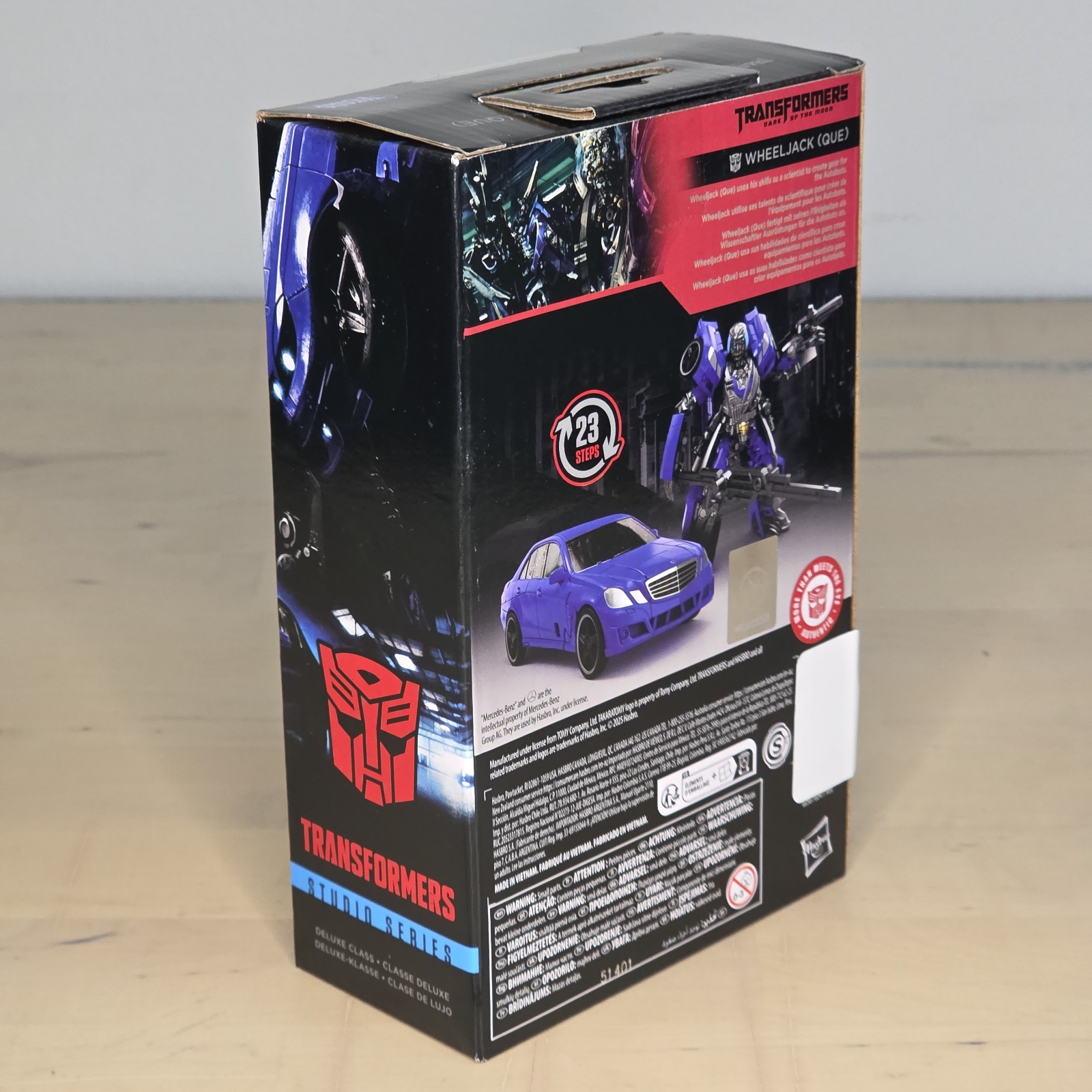 Transformers Wheeljack Que Studio Series Dark Of The Moon Action Figure NIB