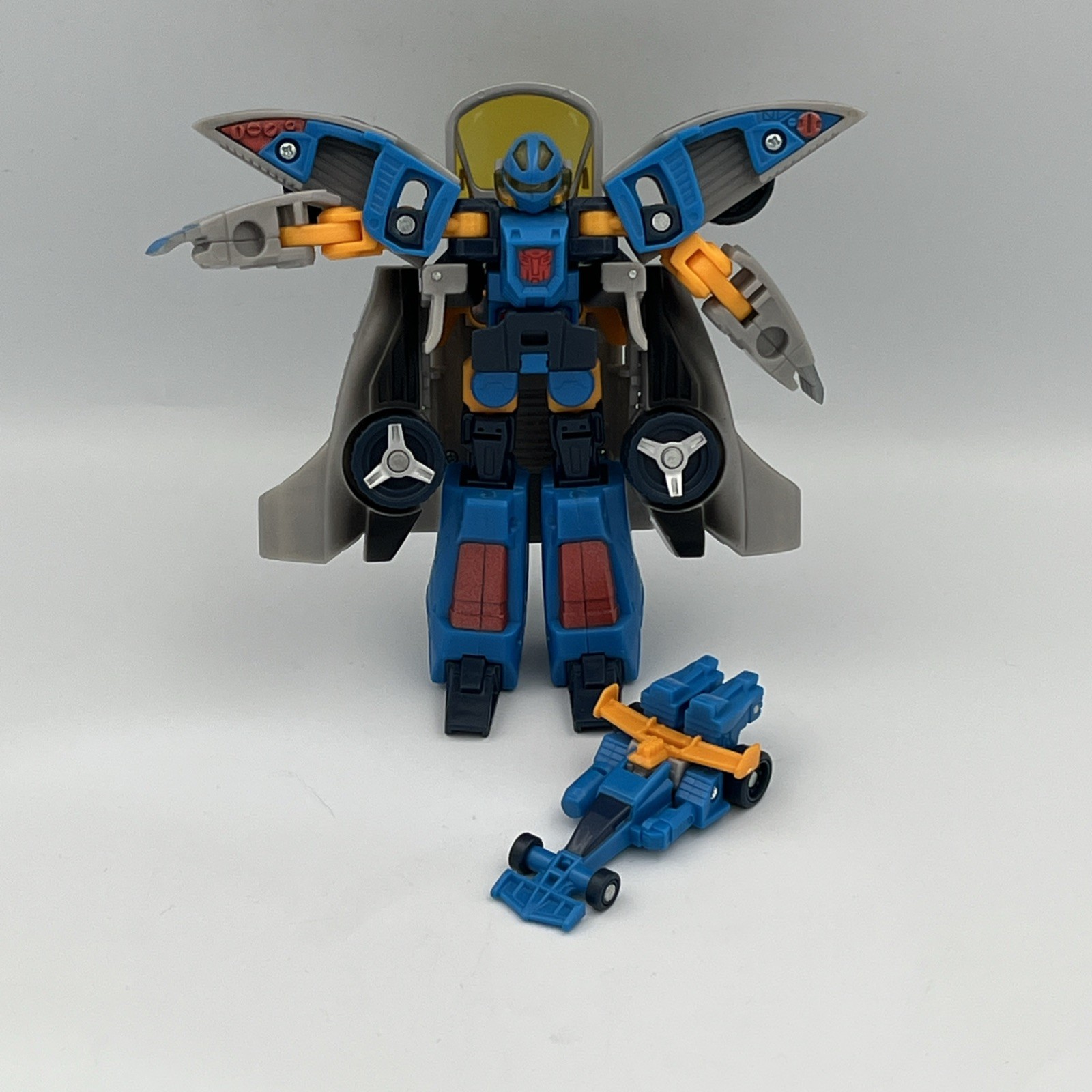 Transformers Armada Blurr w/ Minicon Incinerator 2002 Hasbro No Missiles