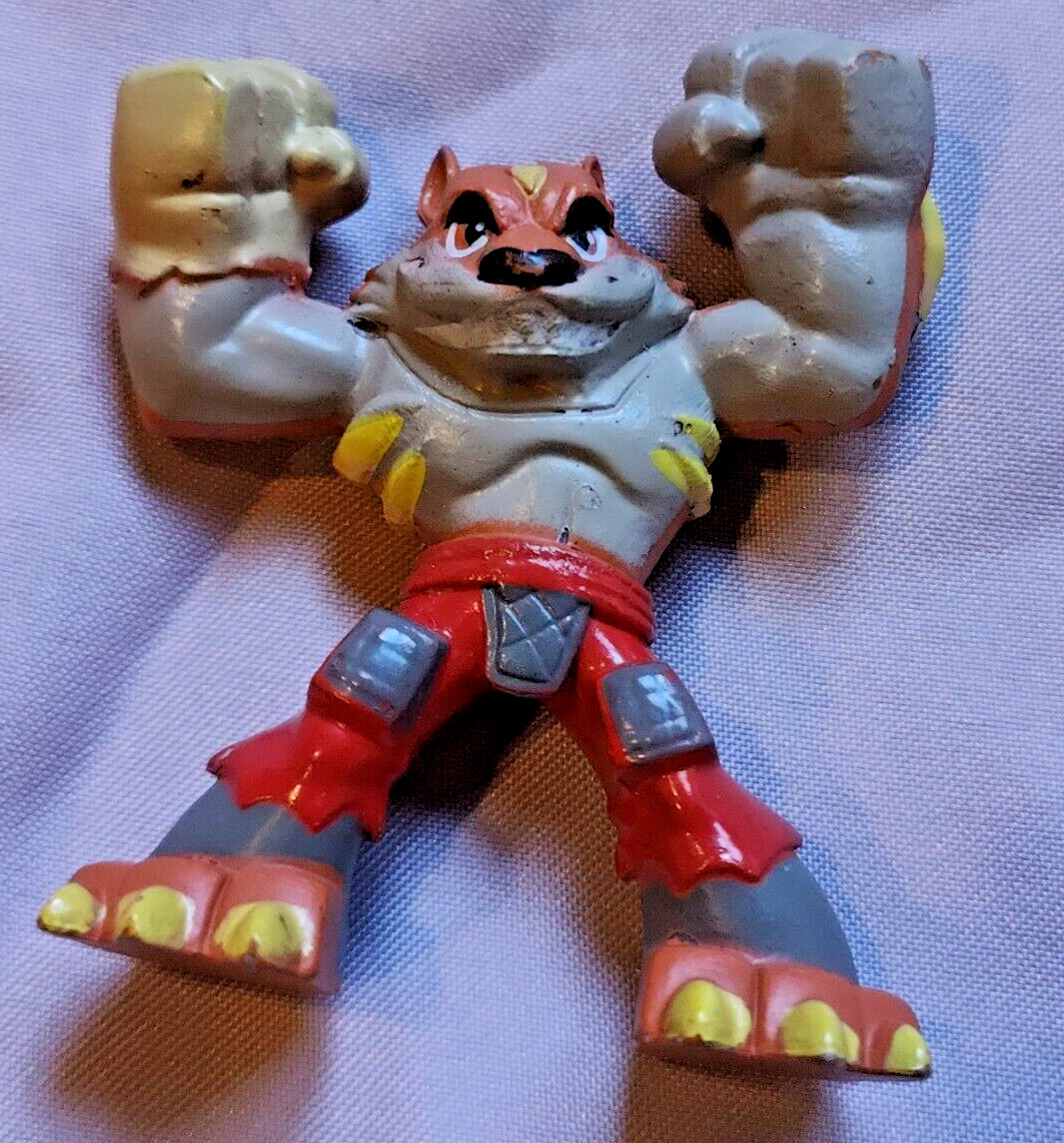 TMNT Teenage Mutant Ninja Turtles Dog Pound 2.25&Prime; Mini Figure