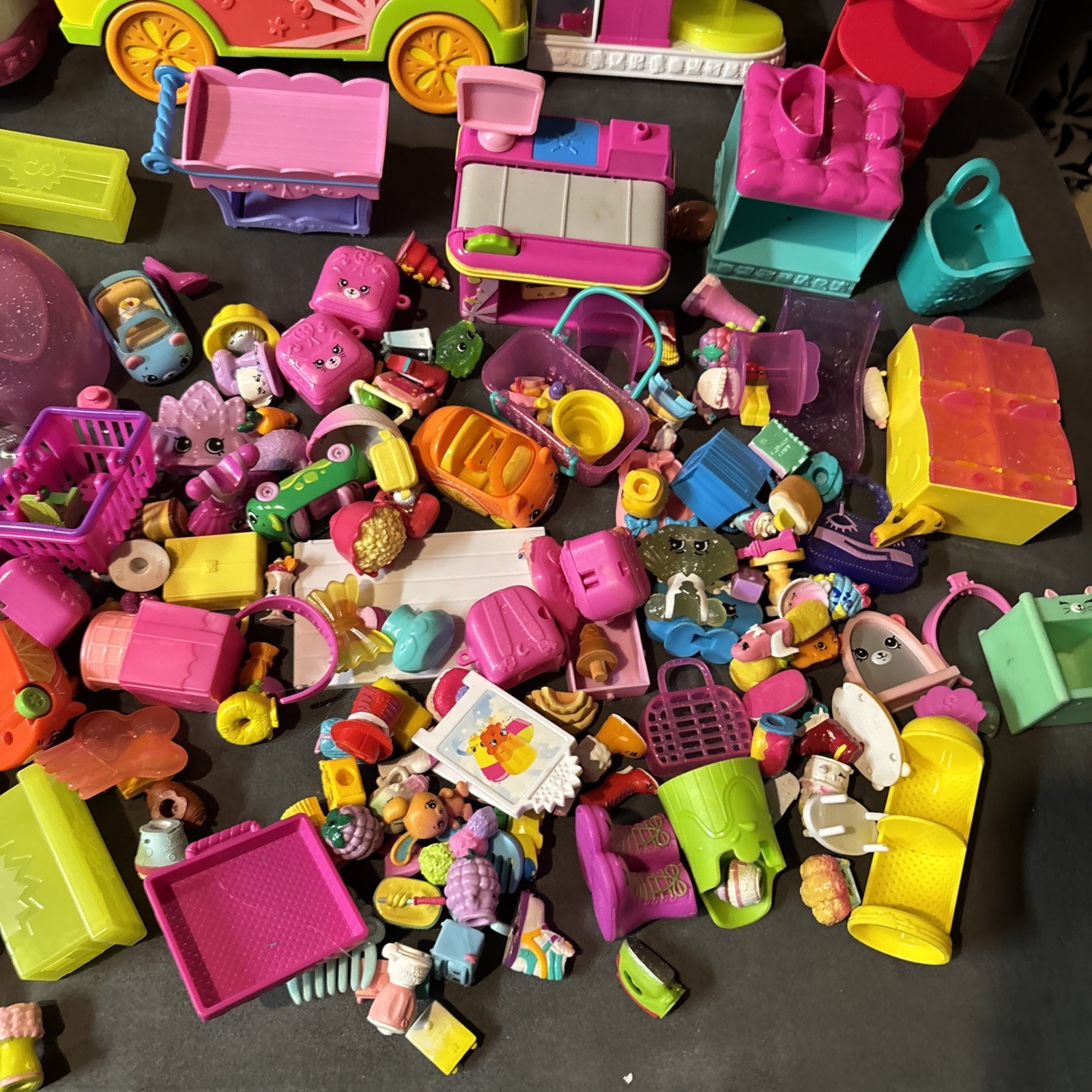 Huge Shopkins Lot Pieces Bags Baskets Dolls Some Rare Shopkins