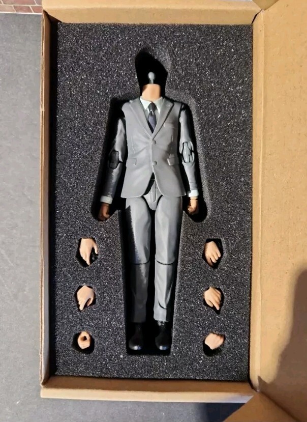 1/12 Scale 6&Prime; Headless Gray Closed Suit Jacket & Tie Action Figure