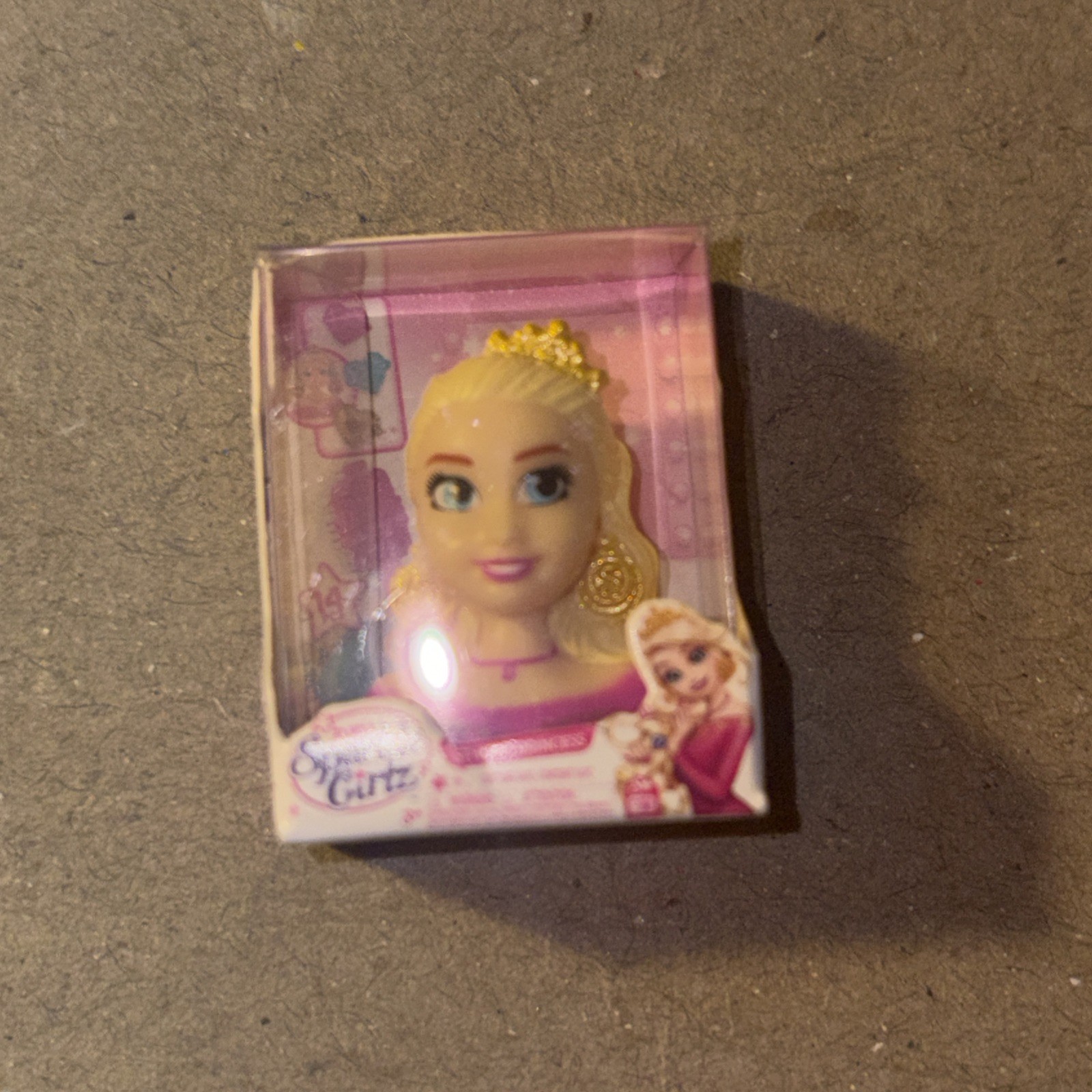 Zuru Mini Brands Toy Minis Sparkle Girlz Figure