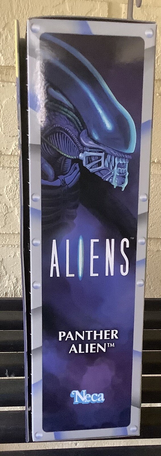 ALIEN KENNER TRIBUTE PANTHER ALIEN 7” SCALE FIGURE
