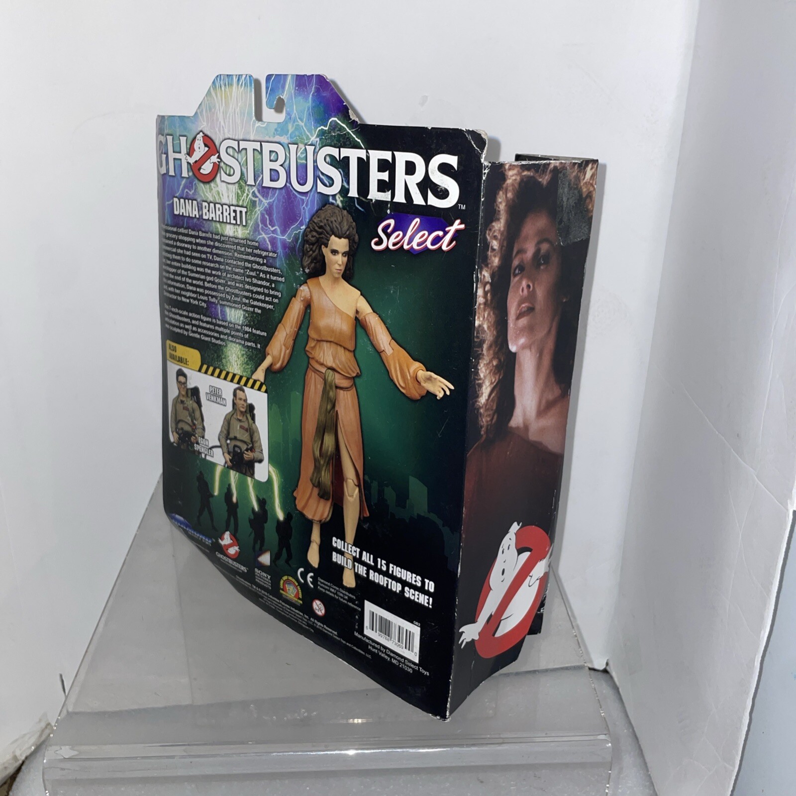 GHOSTBUSTERS DANA BARRETT Diamond Select Deluxe Action Figure New In Box