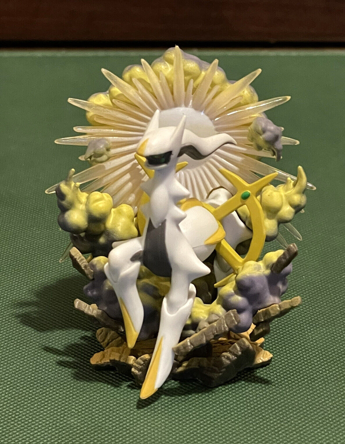 Pokemon Arceus Figure