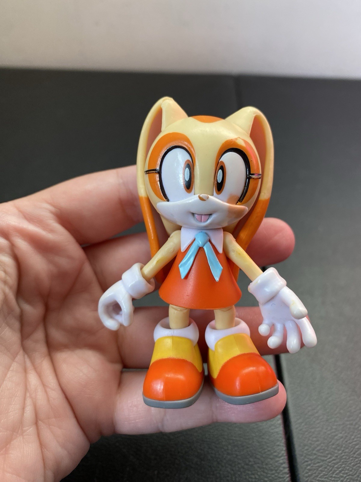 Jakks Pacific Sonic the Hedgehog Cream the Rabbit 4-inch action figure Read Flaw
