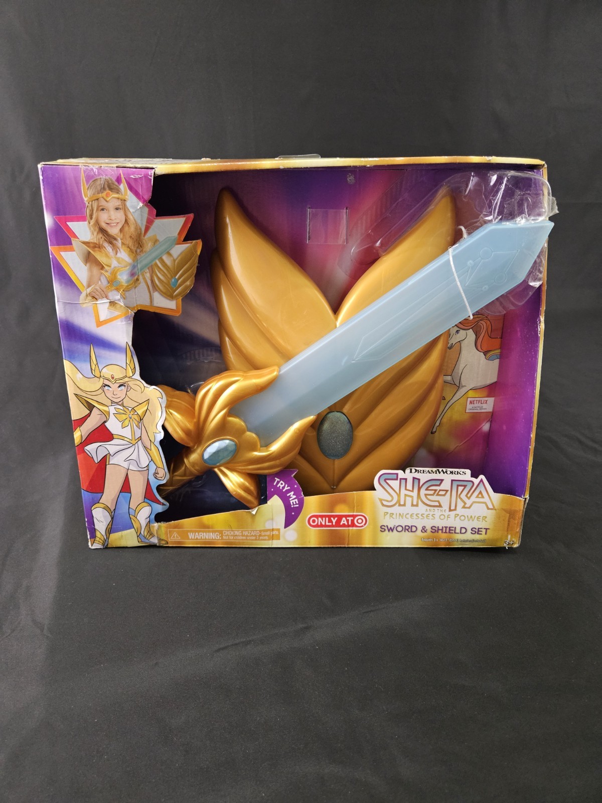Dreamworks She-Ra Princess of Power Light Sword & Shield Set Needs Batteries New