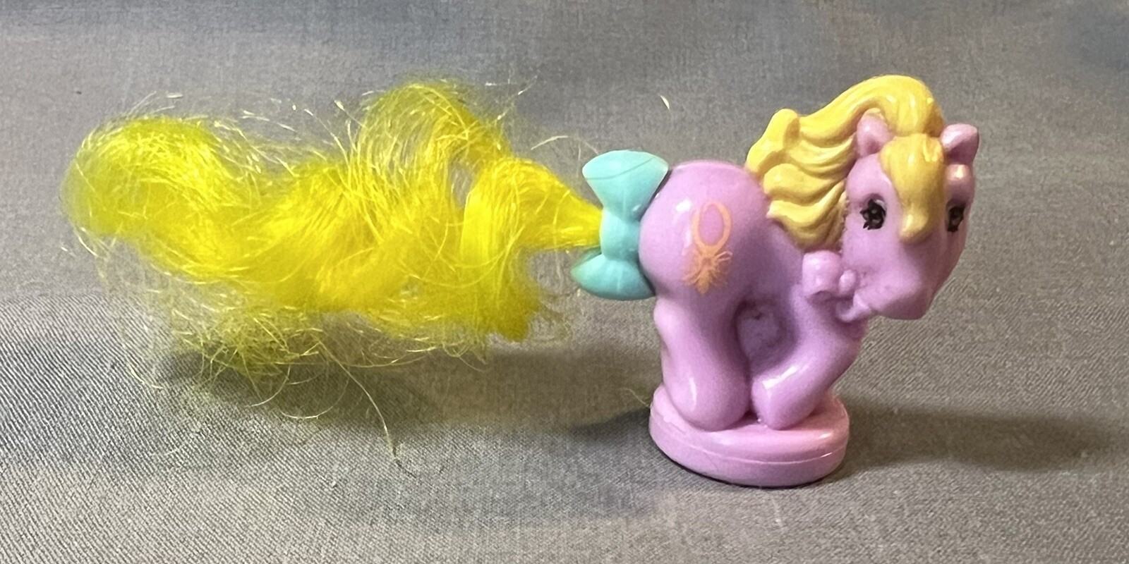 My Little Pony MLP G1 Mini Pony Purple/pink Yellow Hair and Mirror Cutie Mark