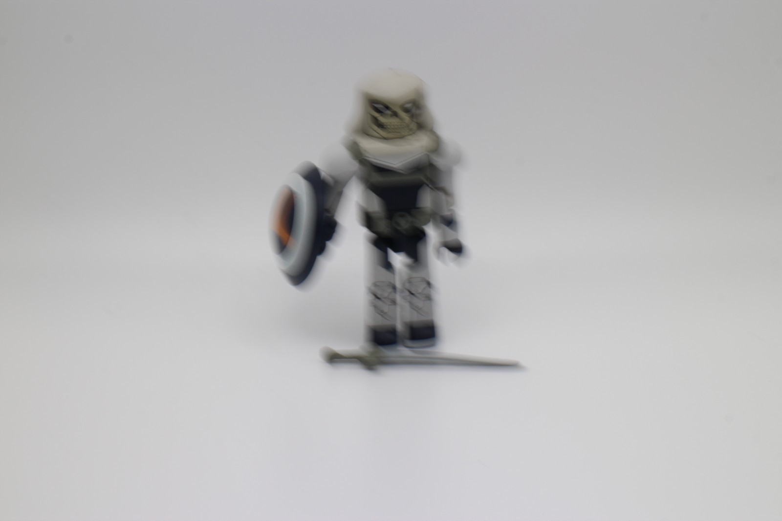 Marvel Minimates Black Widow Movie Taskmaster Shield Sword Hood Cape