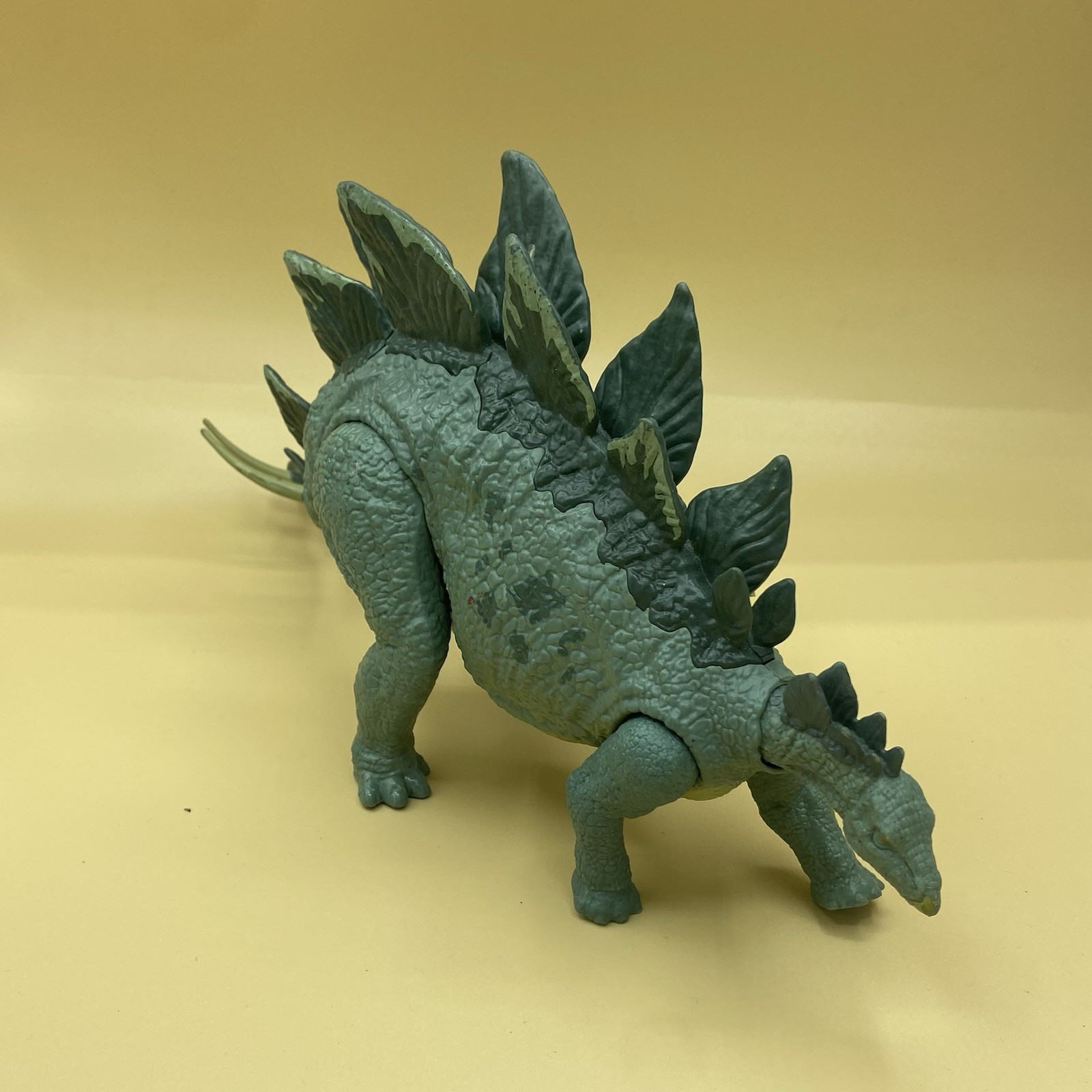 Jurassic World Stegosaurus Action Attack Dinosaur Toy Figure 14in Mattel