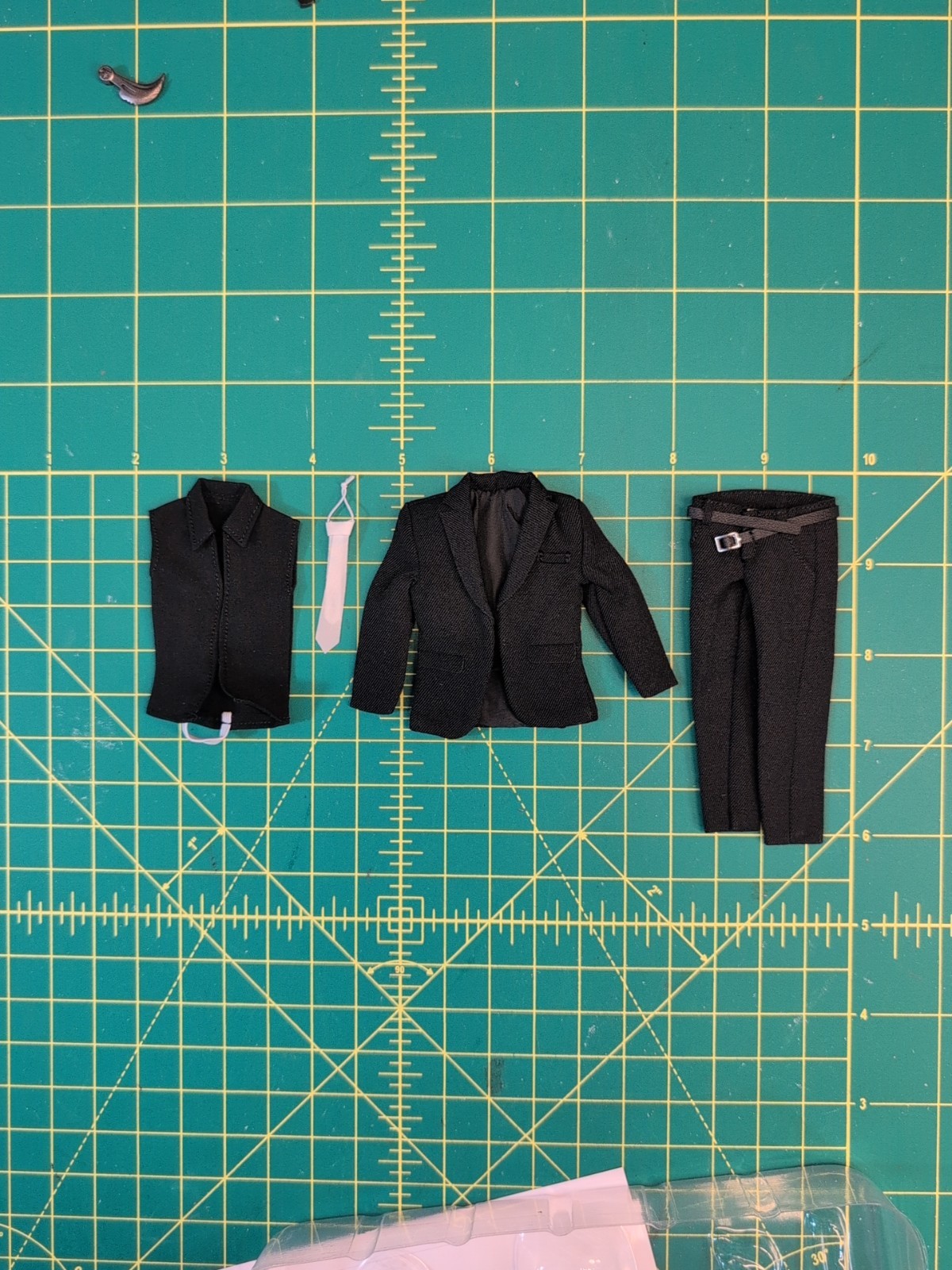 Kai Lab 1/12 Scale Soft Goods Black Winter Jacket For 6&Prime; Action Figures