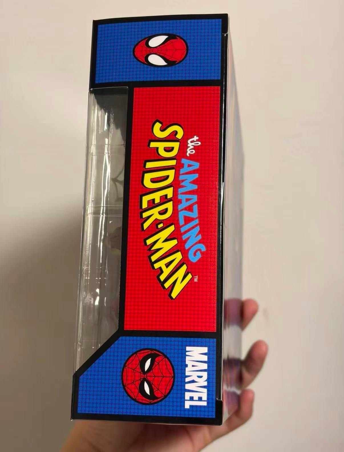 Medicom Toy Mafex No.108 Spider-Man Comic Paint Action Figure Toy Gift In Hand