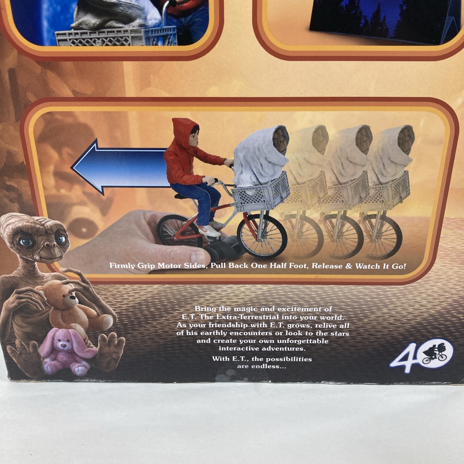 NECA E.T. The Extra-Terrestrial 40th Anniversary Elliott With Bicycle Figure set