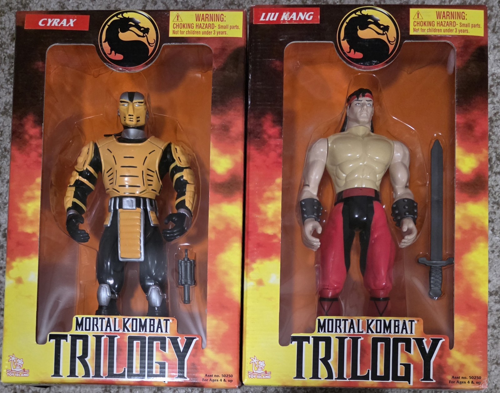 Lot of 2 1998 Toy Island Mortal Kombat Trilogy Cyrax and Liu Kang Figures Sealed