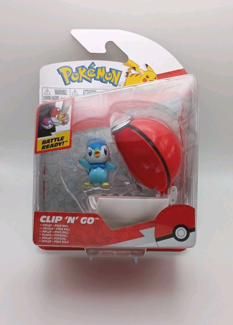 Jazwares Pokemon Clip N Go – Piplup and Poke Ball