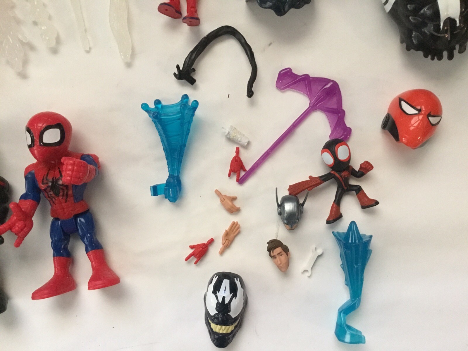 Marvel Action Figures, Armour,Face Mask,Webs,Small Body Parts, and More (33 pcs)