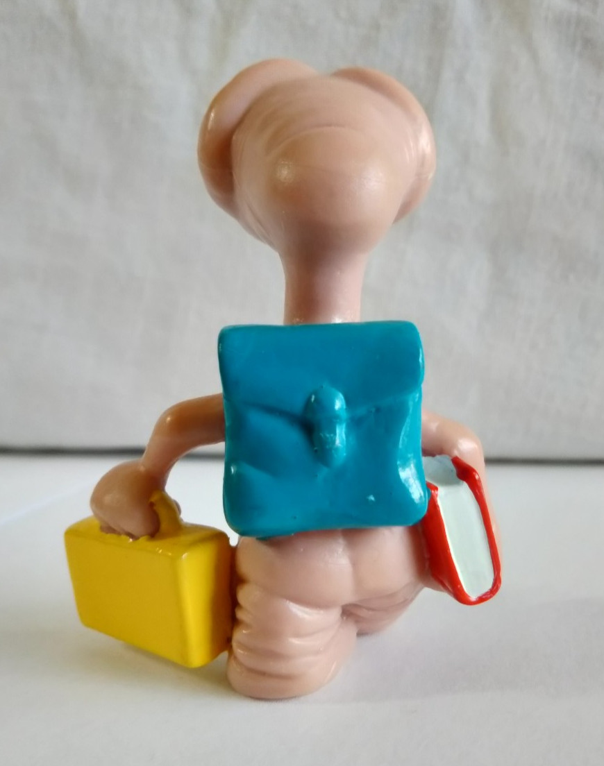 1988 ET Extra Terrestrial Back To School Student Applause Toy Figure