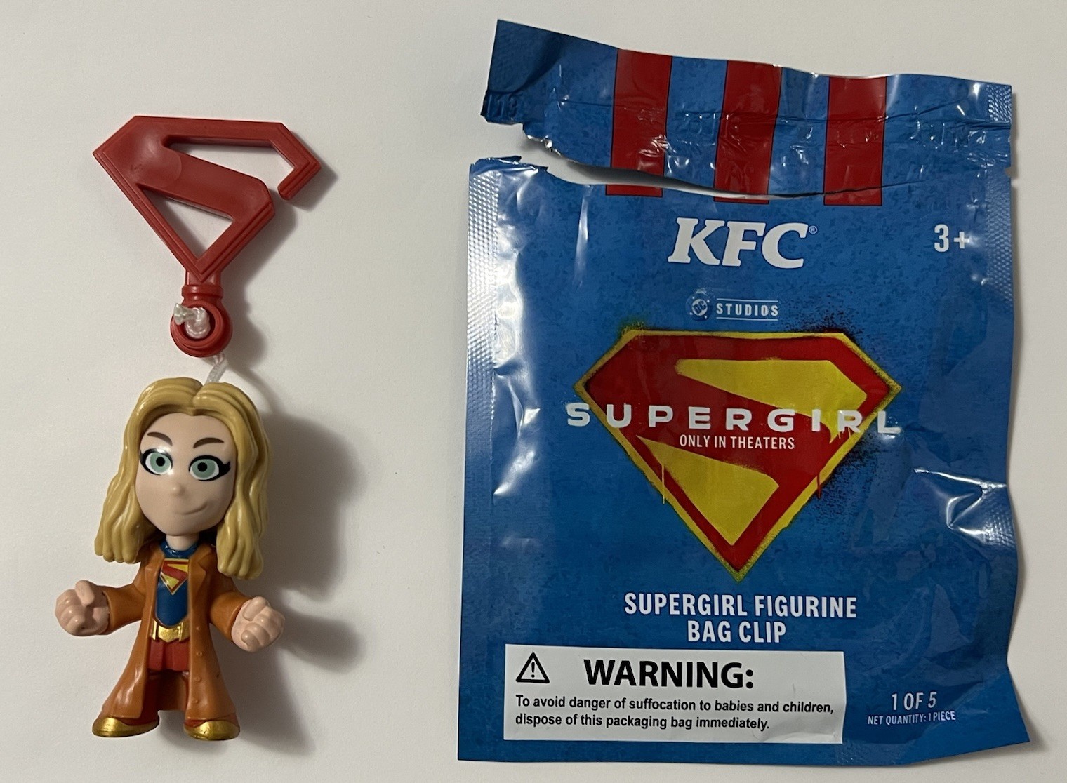 NEW 2026 Supergirl w/ Jacket KFC Exclusive Super Girl Figure Bag Clip DC Studios
