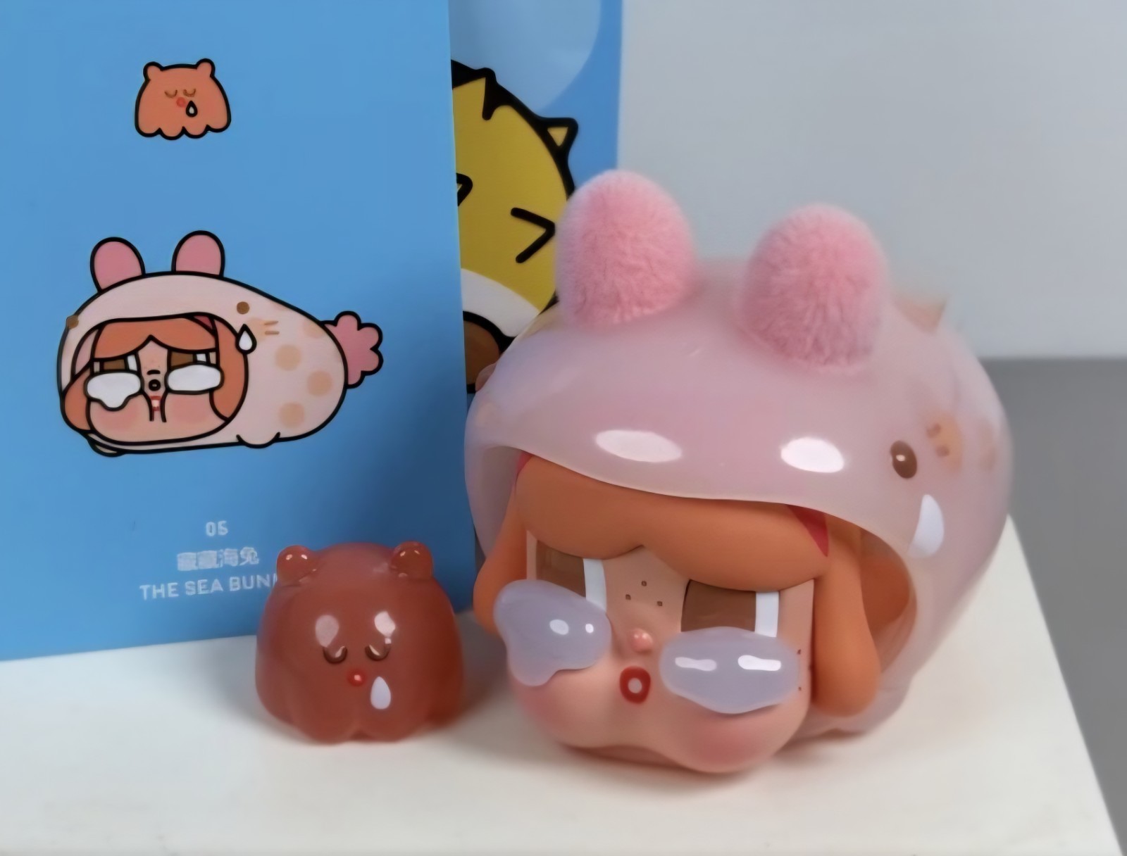 Popmart – Crybaby – Cry Me An Ocean FIgure – THE SEA BUNNY