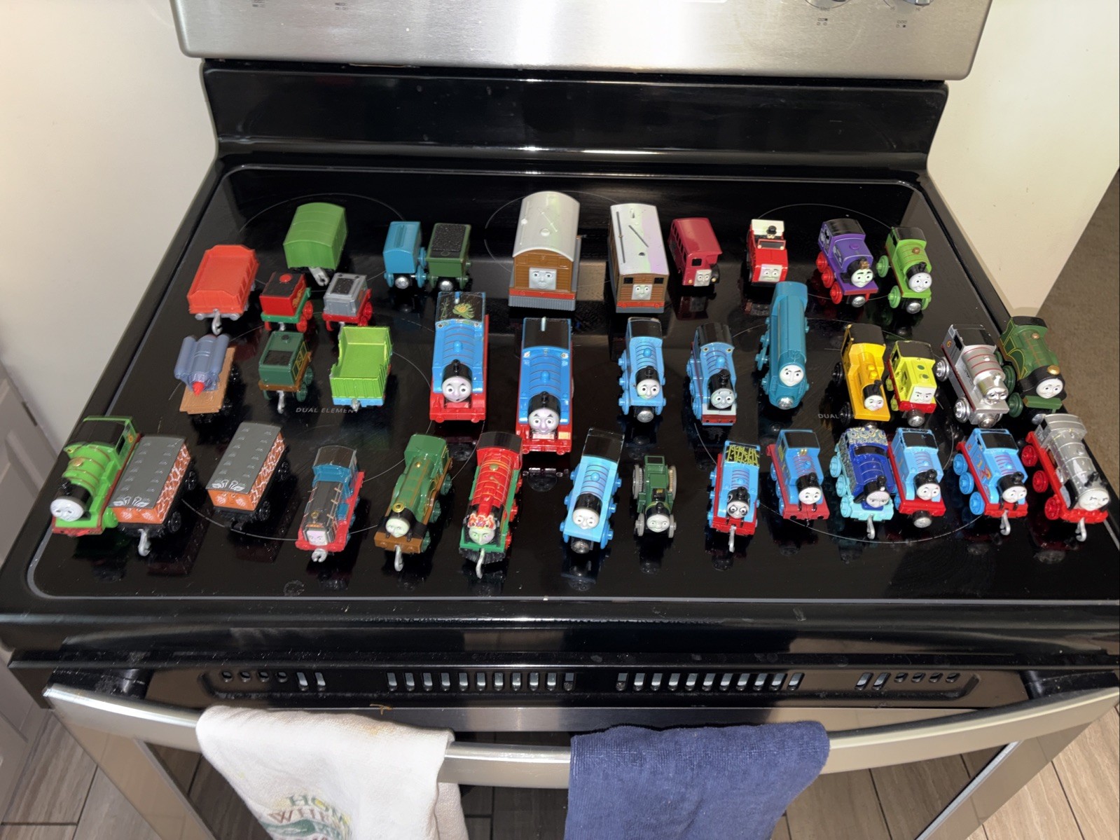 Various Thomas The Tank Engine & Friends And Others Mixed Lot UNTESTED AS-IS