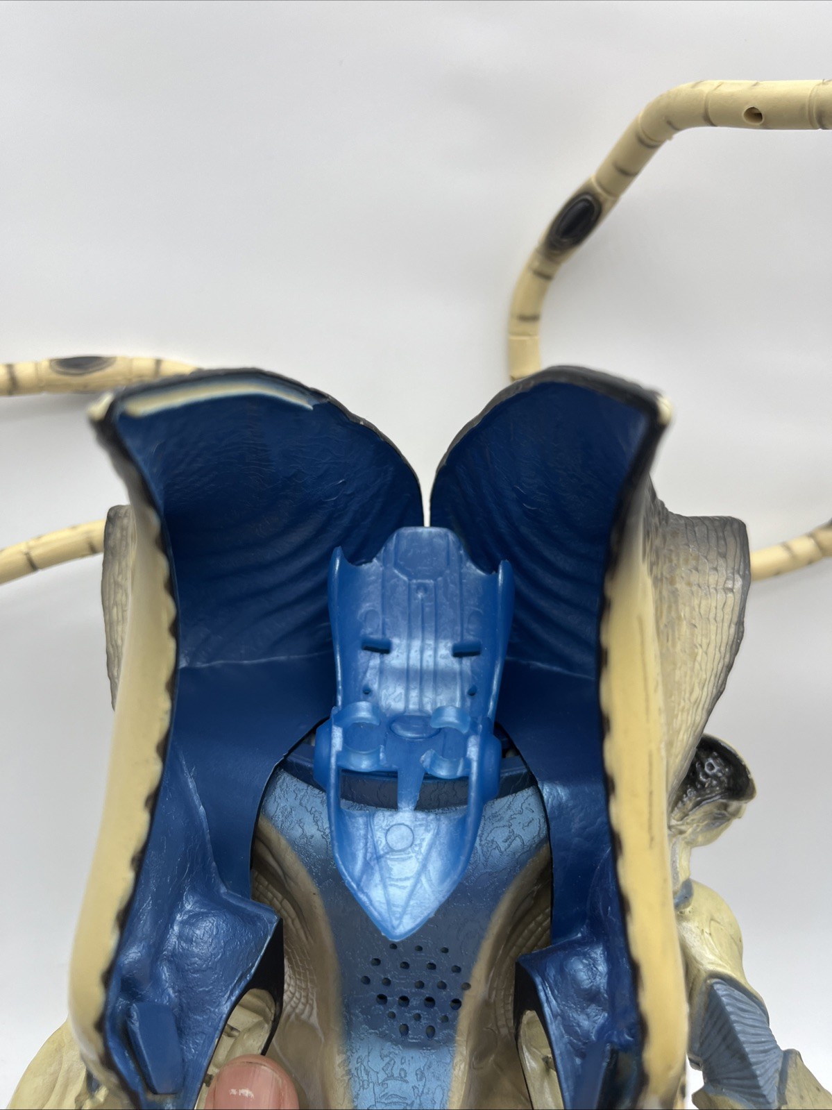 Alien Supreme Commander Independence Day 14&Prime; Action Figure 1996 Trendmasters