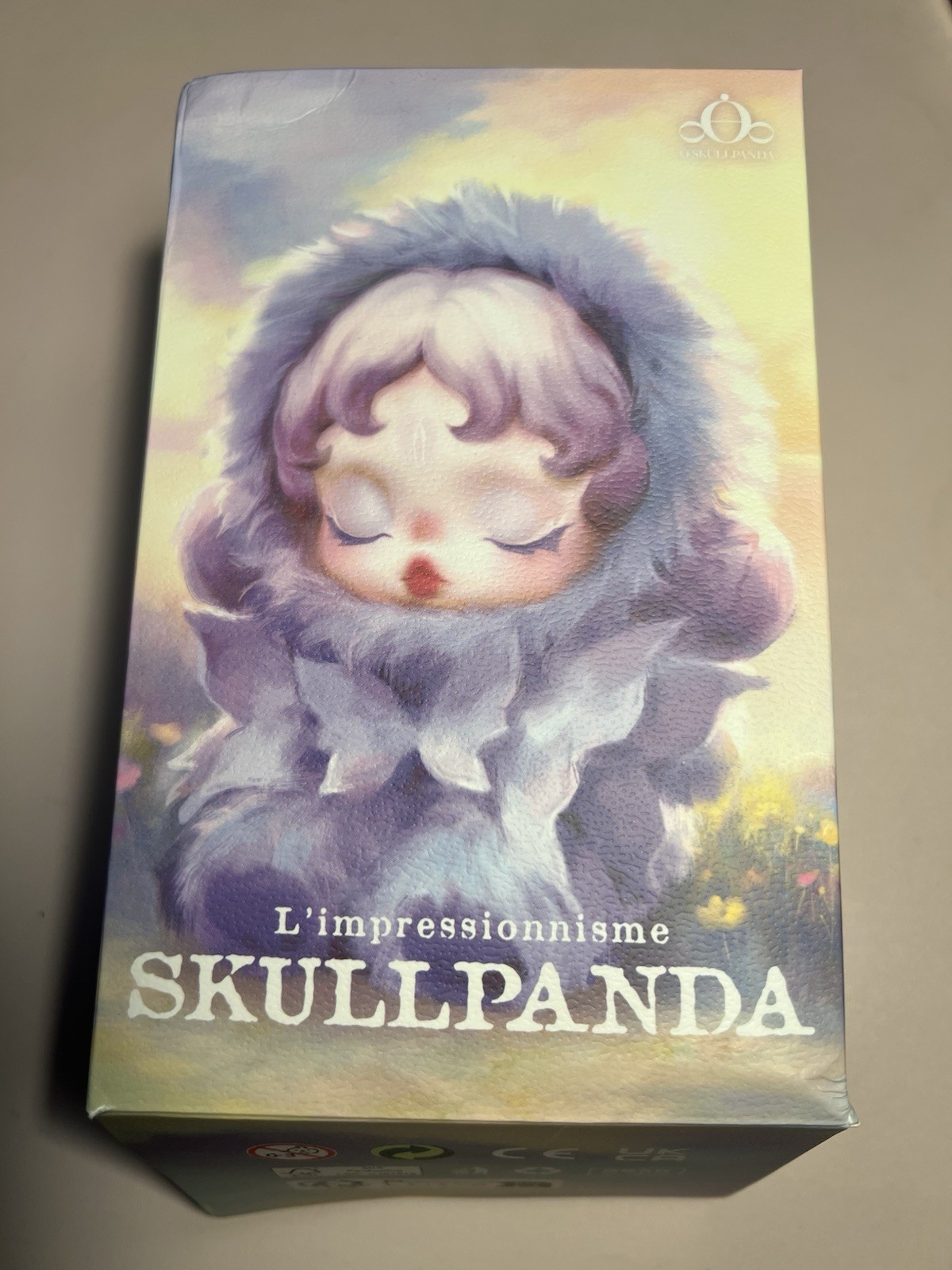 POP MART – SKULLPANDA L&rsquo;impressionnisme Series – Teakwood – Plush Doll
