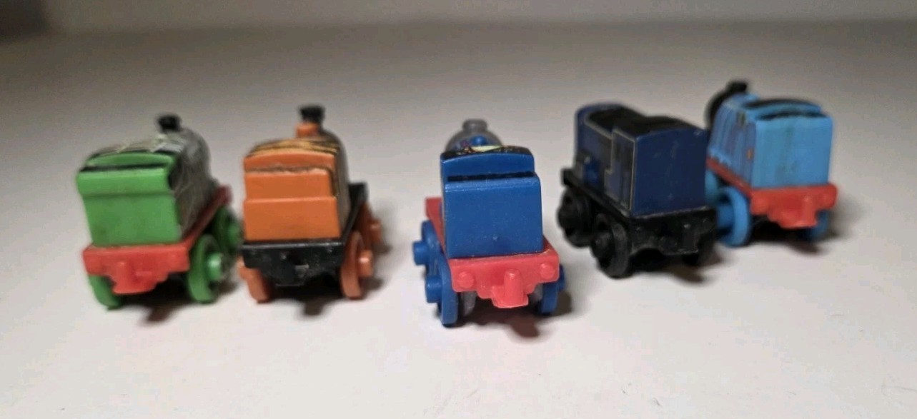 Thomas The Train And Friends 5 train Characters Mini Lot Mummy Tiger New Years