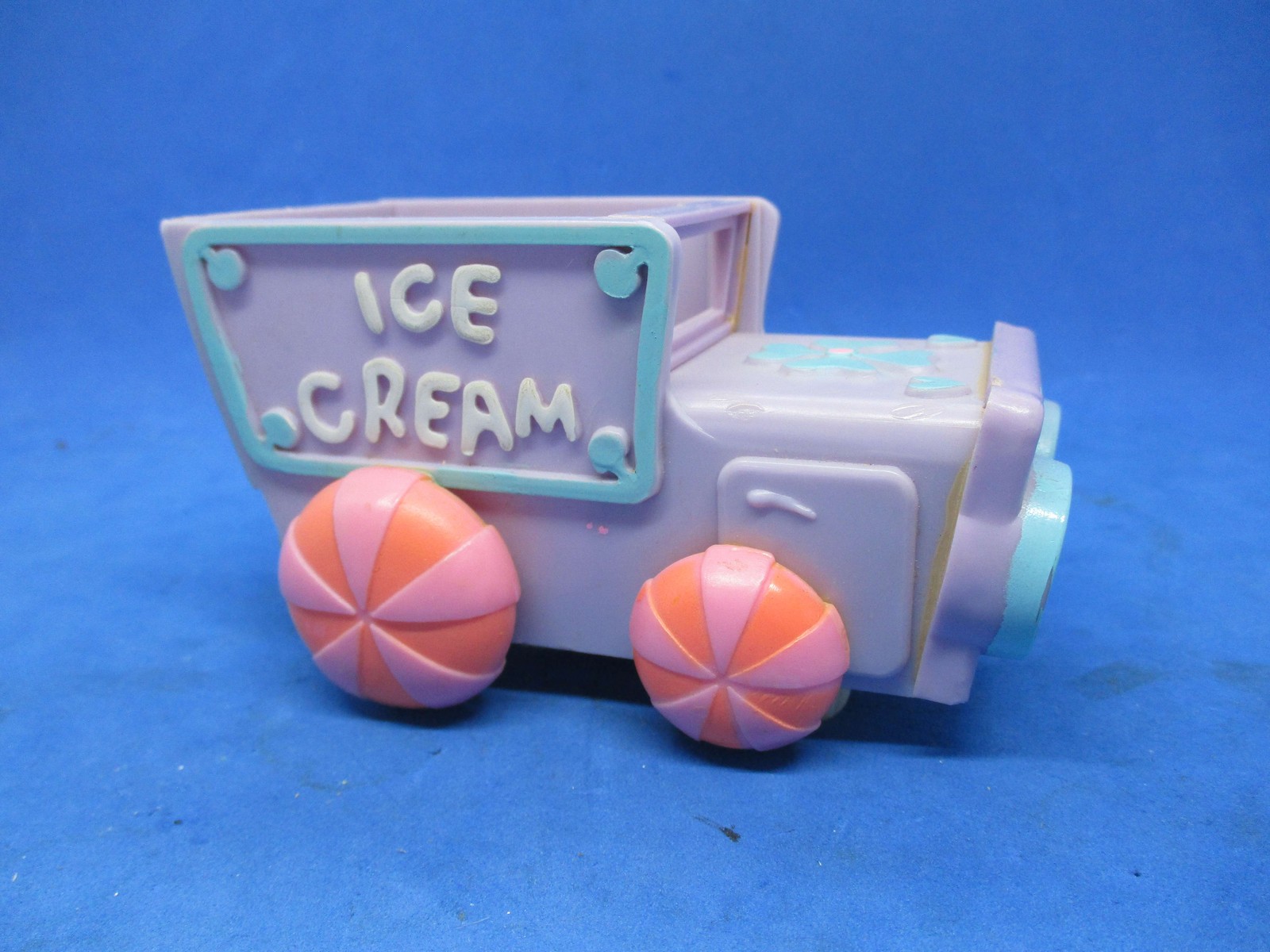 Vintage 1971 Ideal Flatsy Doll Candy Mountain Purple Ice Cream Toy Car Truck