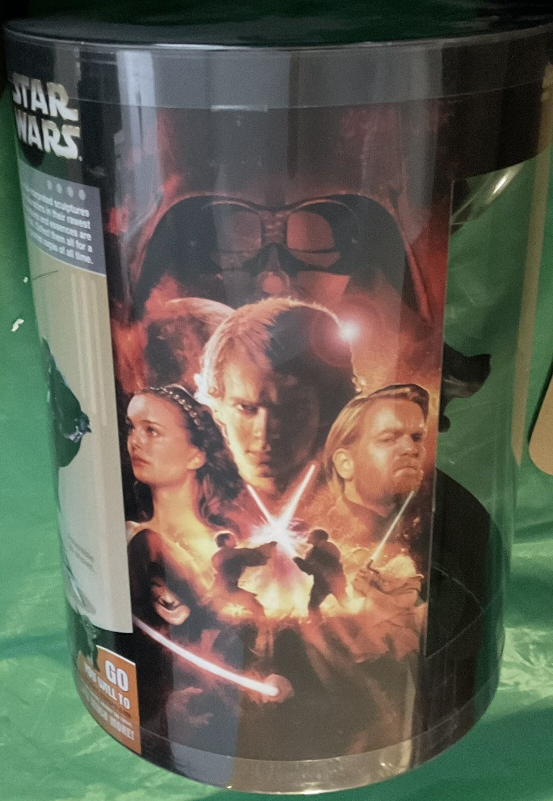 ￼DARTH VADER STAR WARS UNLEASHED “REVENGE OF THE SITH “ sealed MIB