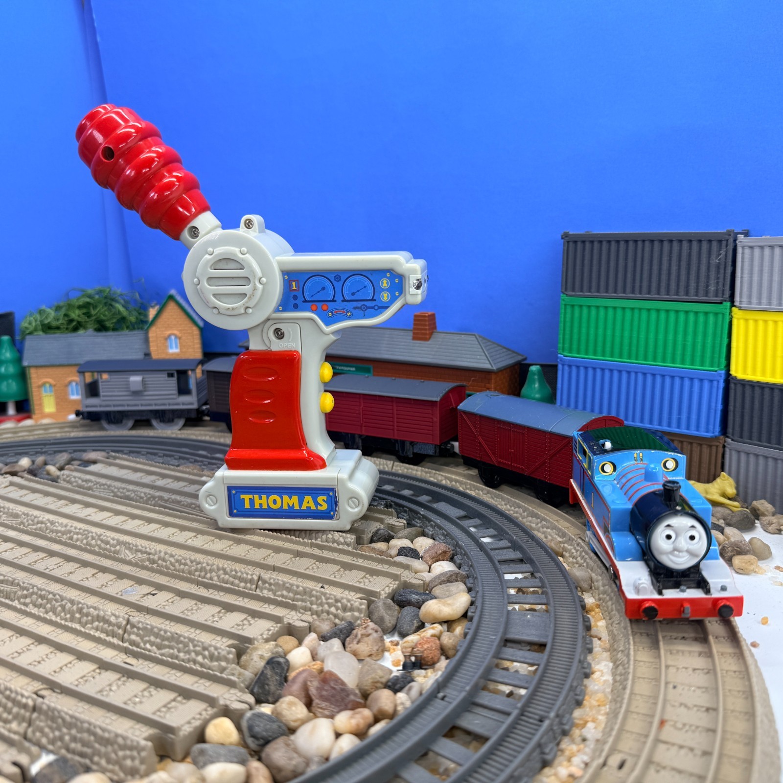 Thomas & Friends TrackMaster Flip Face Thomas Train Remote Control + Vented Box