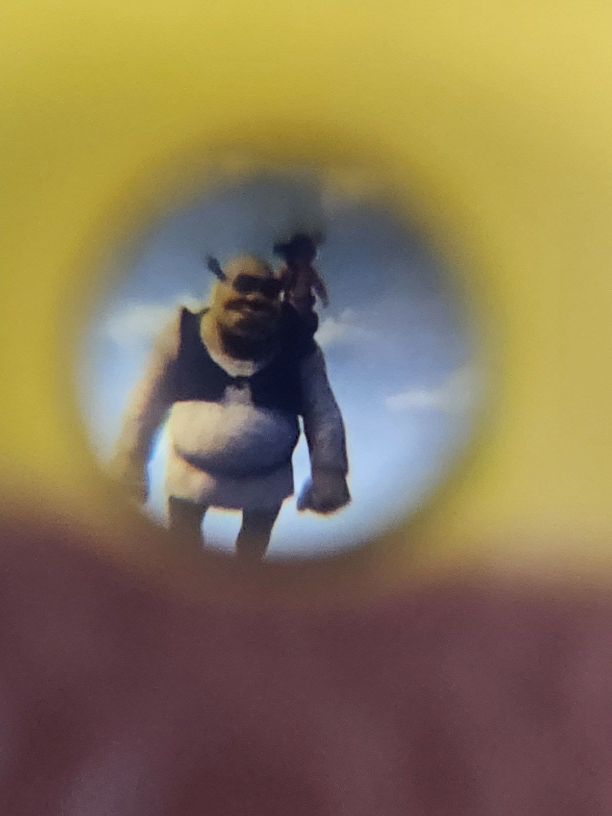 Shrek the 3rd Picture Scene Viewer Toy Energizer Plastic Movie Ogre 2.25”