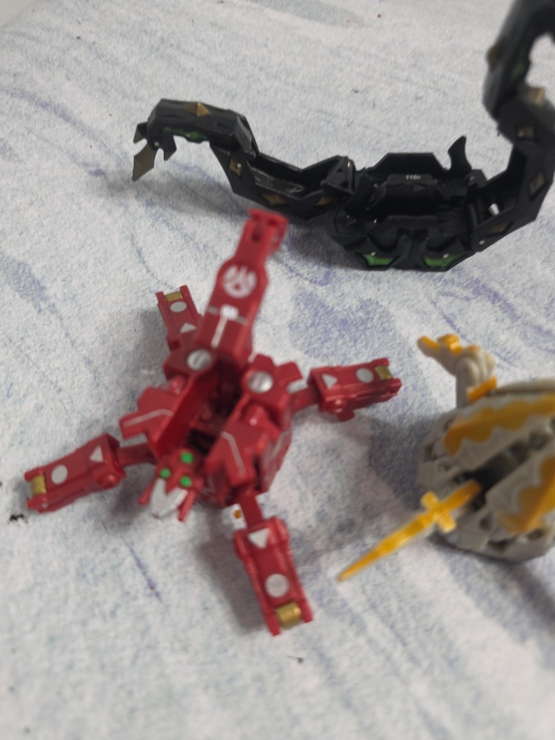 2 Bakugan Spyderfencer Red Pyrus Maxus And Rock Hammer Battle Brawlers an