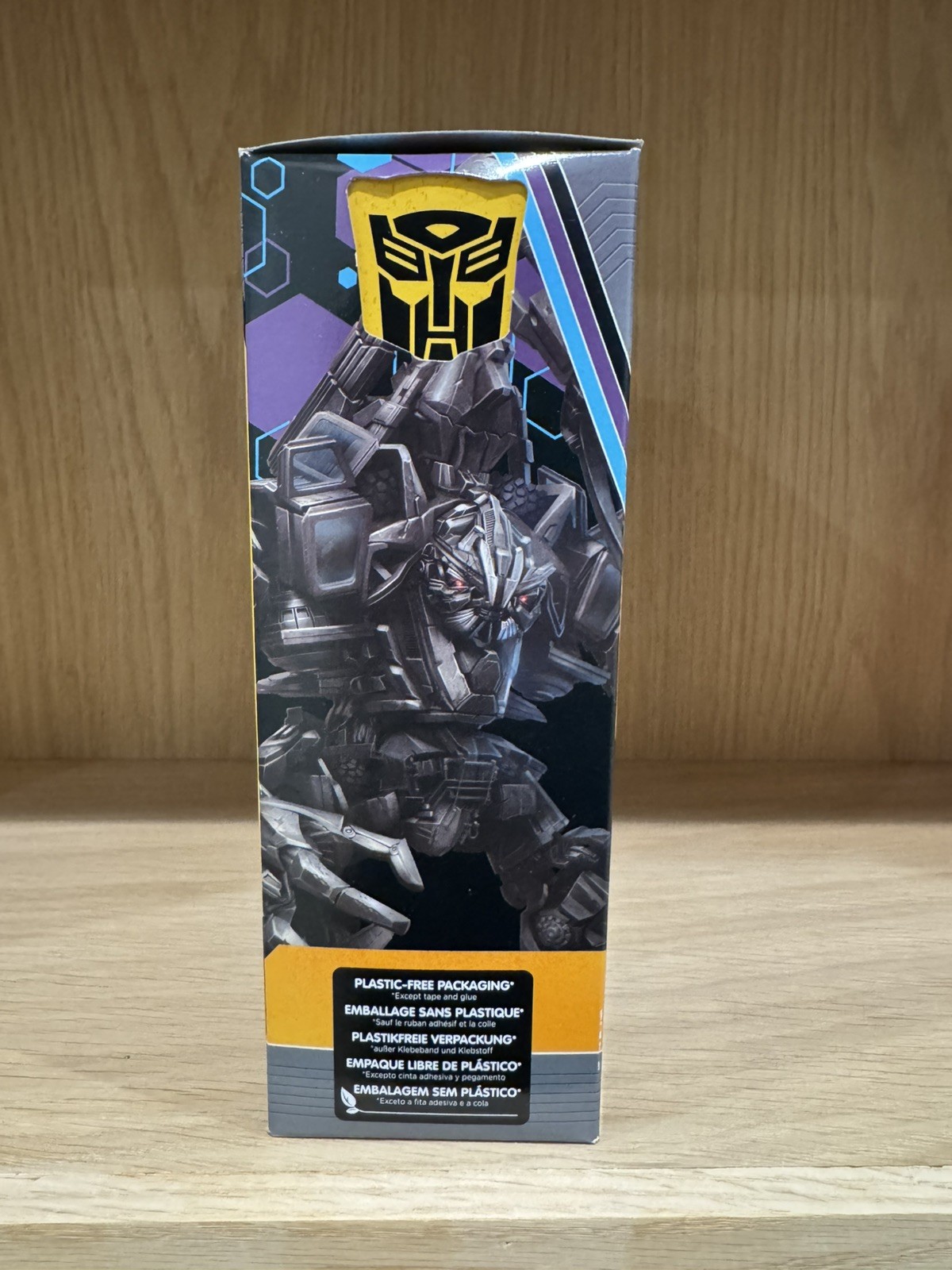 TRANSFORMERS BUZZWORTHY BUMBLEBEE STUDIO SERIES NEST BONECRUSHER 95 BRAND NEW