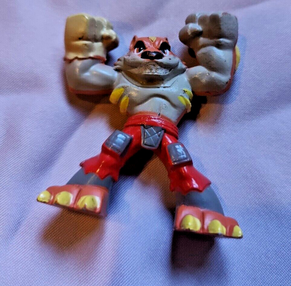 TMNT Teenage Mutant Ninja Turtles Dog Pound 2.25&Prime; Mini Figure