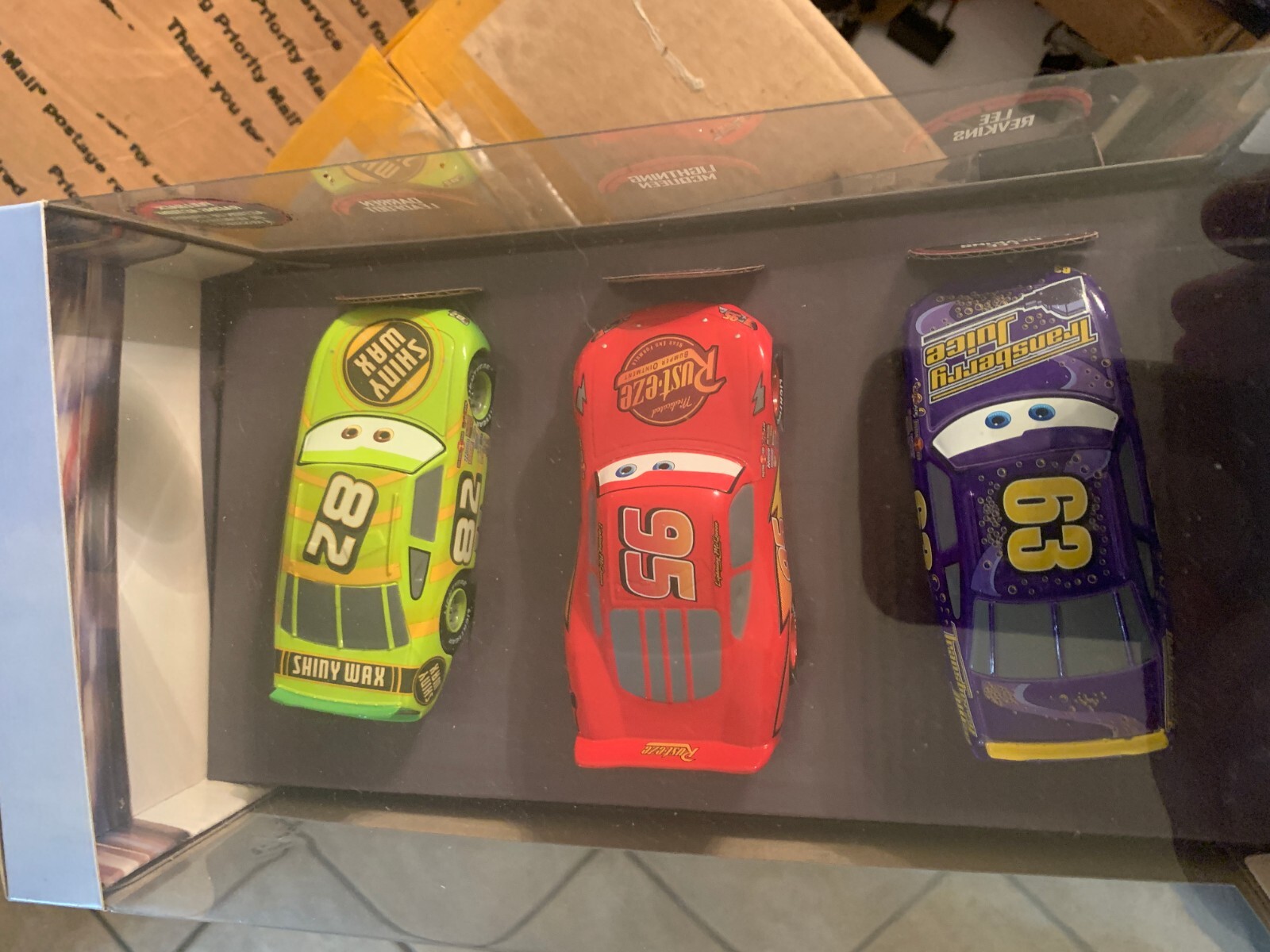 Disney Store 1:43 scale 3-pack: McQueen, Lee Revkins, Darren Leadfoot!
